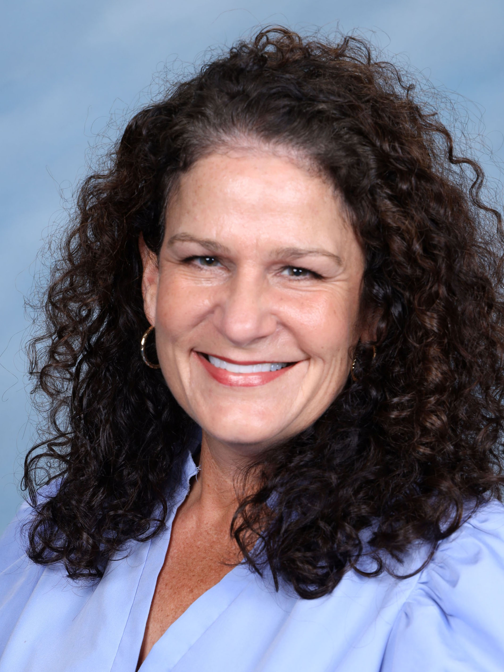 Mrs. Leigh Holder