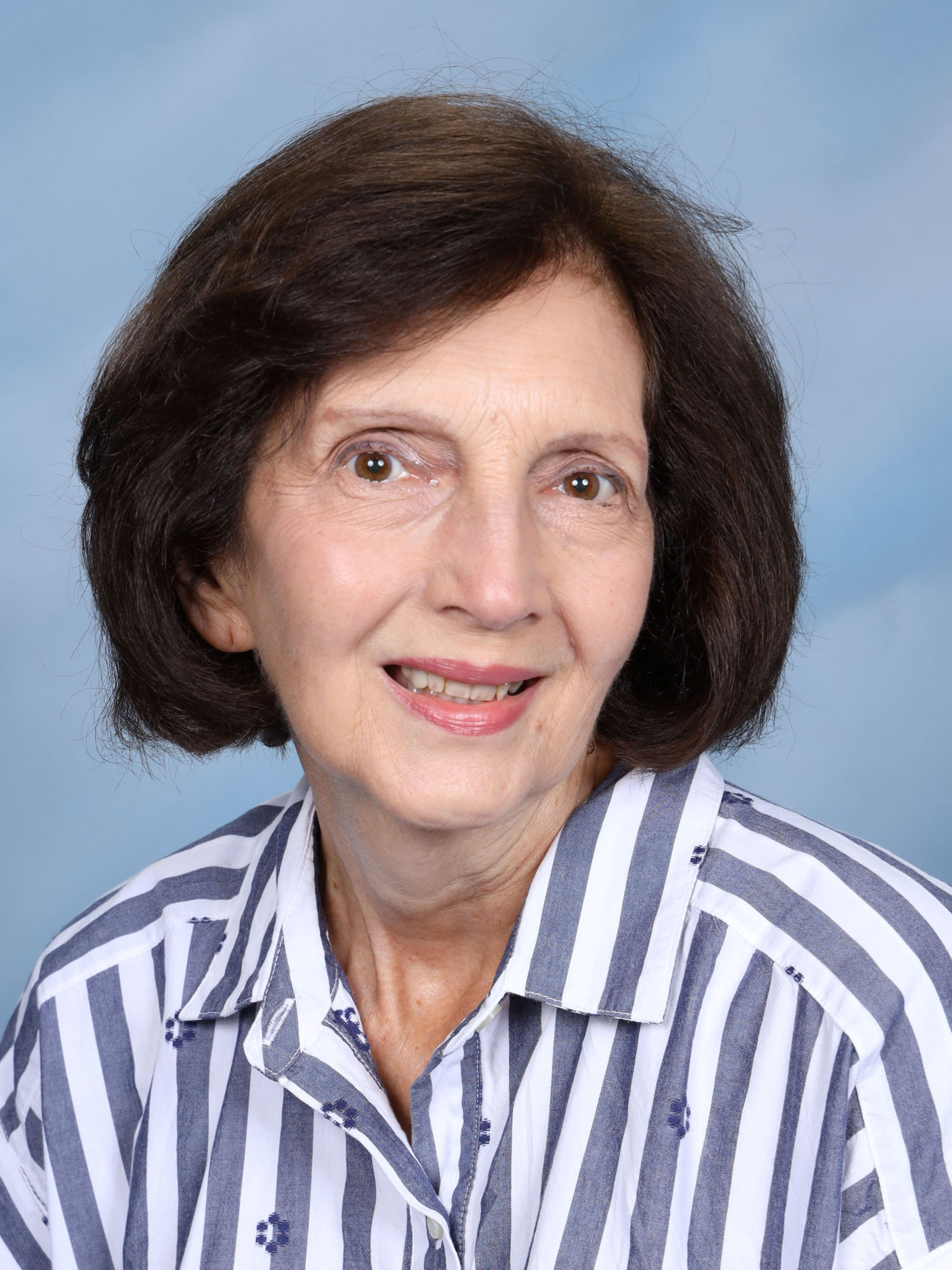Mrs. Patti Lyons