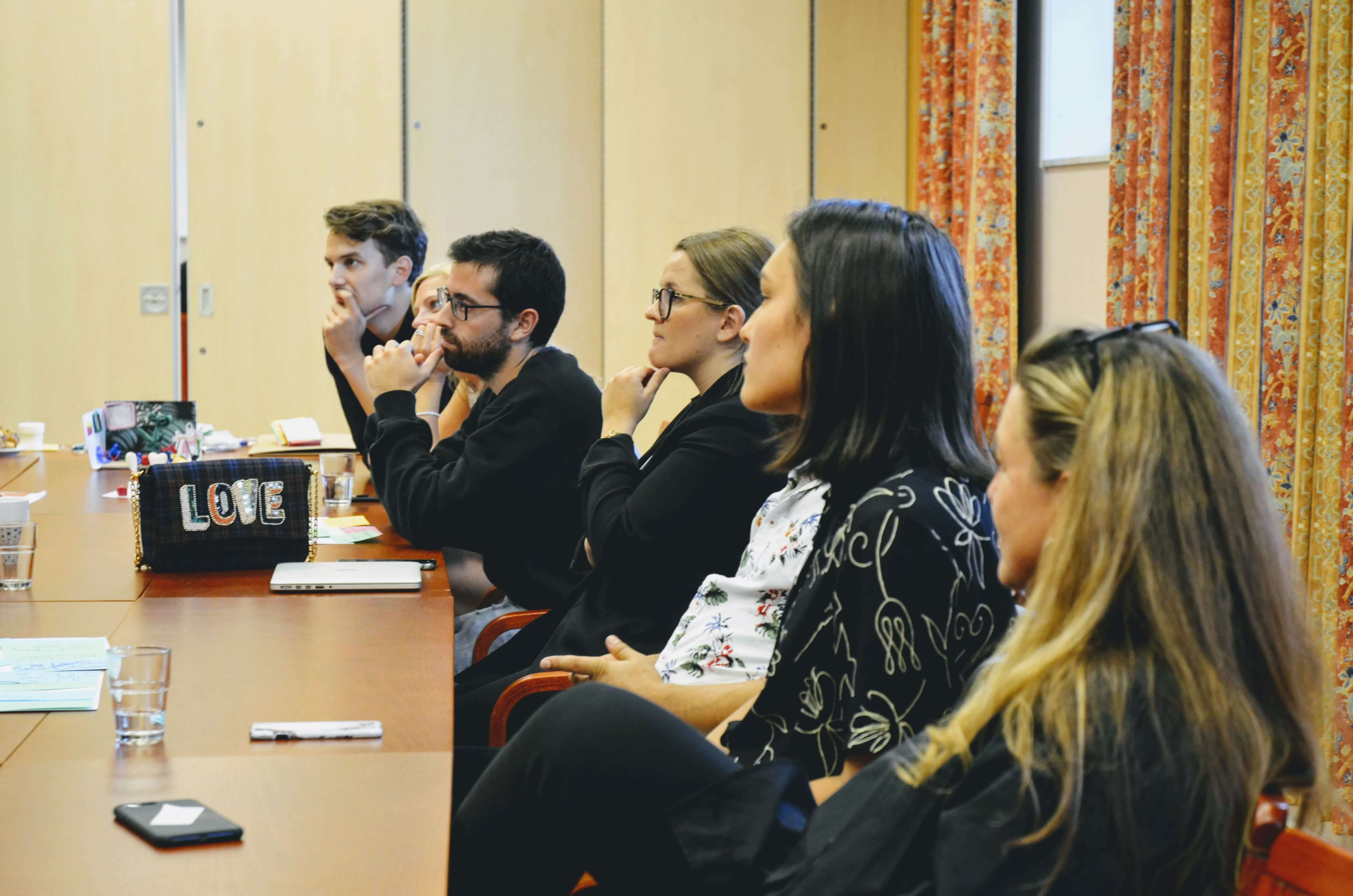 Modernt styrgruppsarbete i webbprojekt