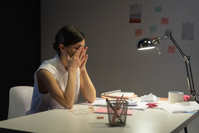 Nine Ways to Handle Wedding Stress