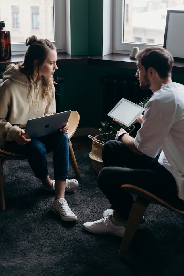 Why Every Couple Needs a Shared Calendar