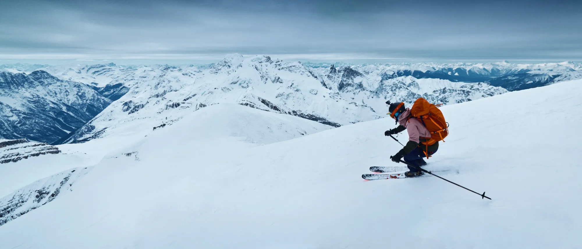 Backcountry skiier on the icefall traverse