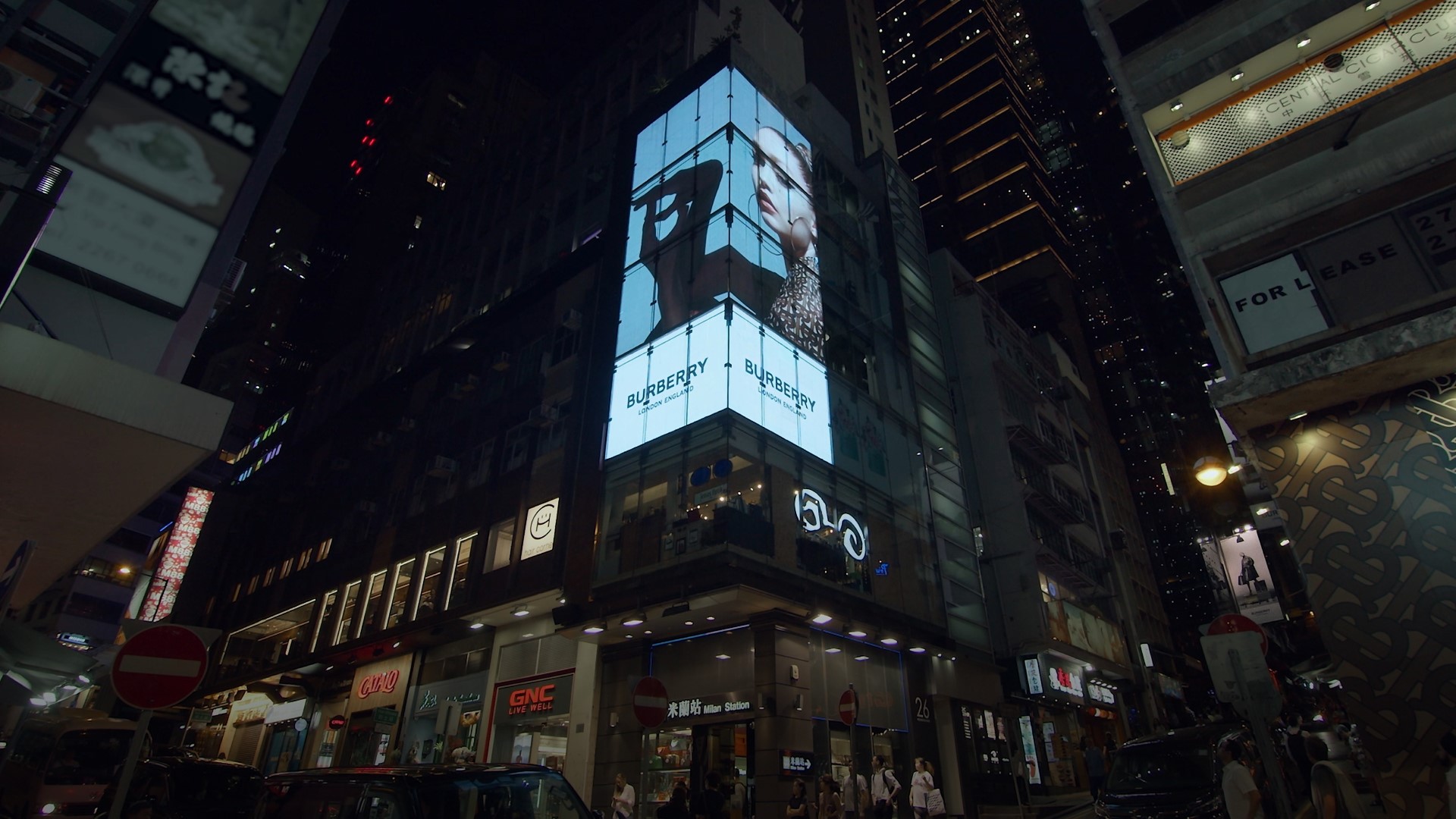 Burberry advertising_26W