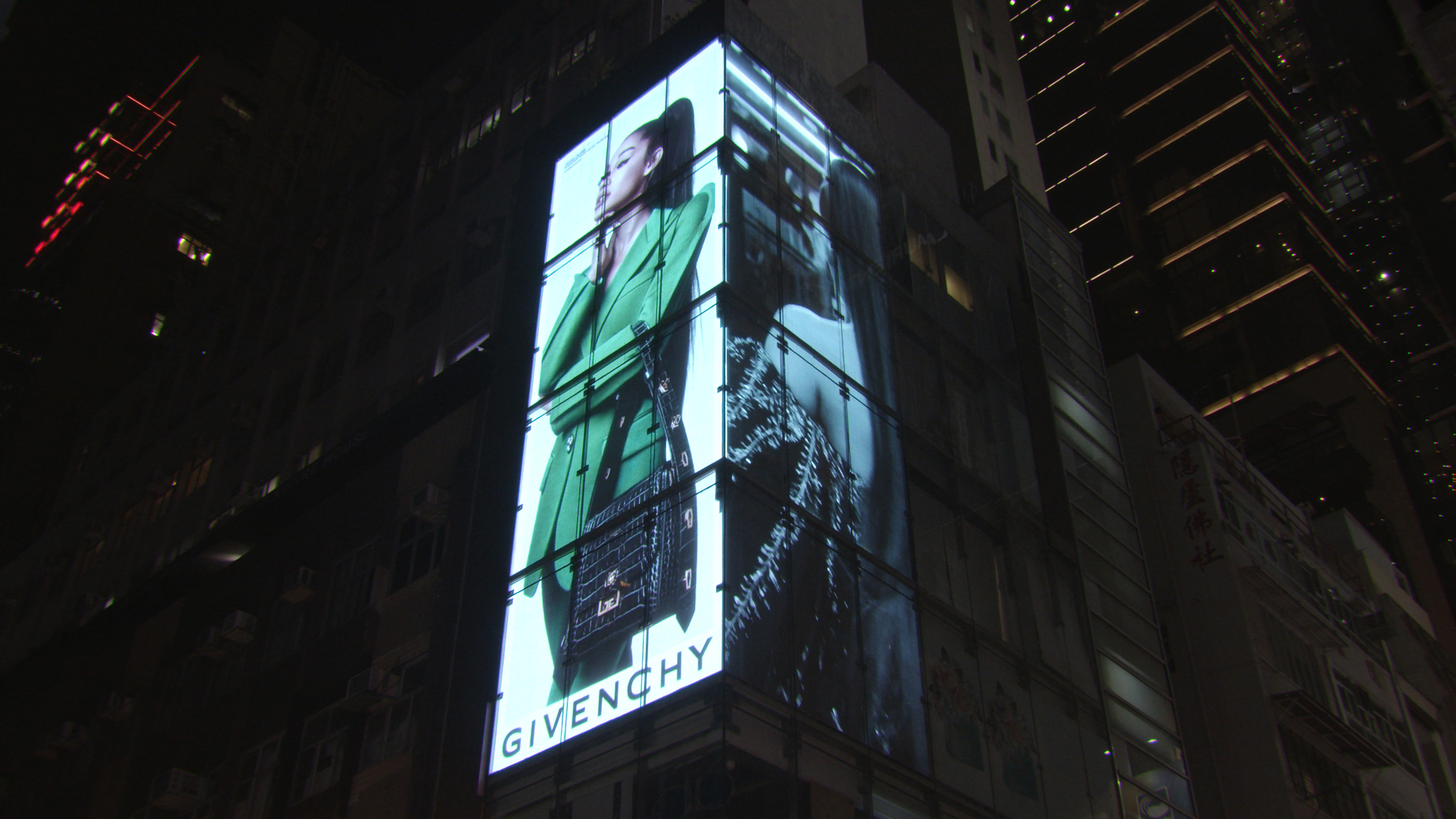 Central Digital Billboard OOH Guide: Choosing Sites in the Financial Core