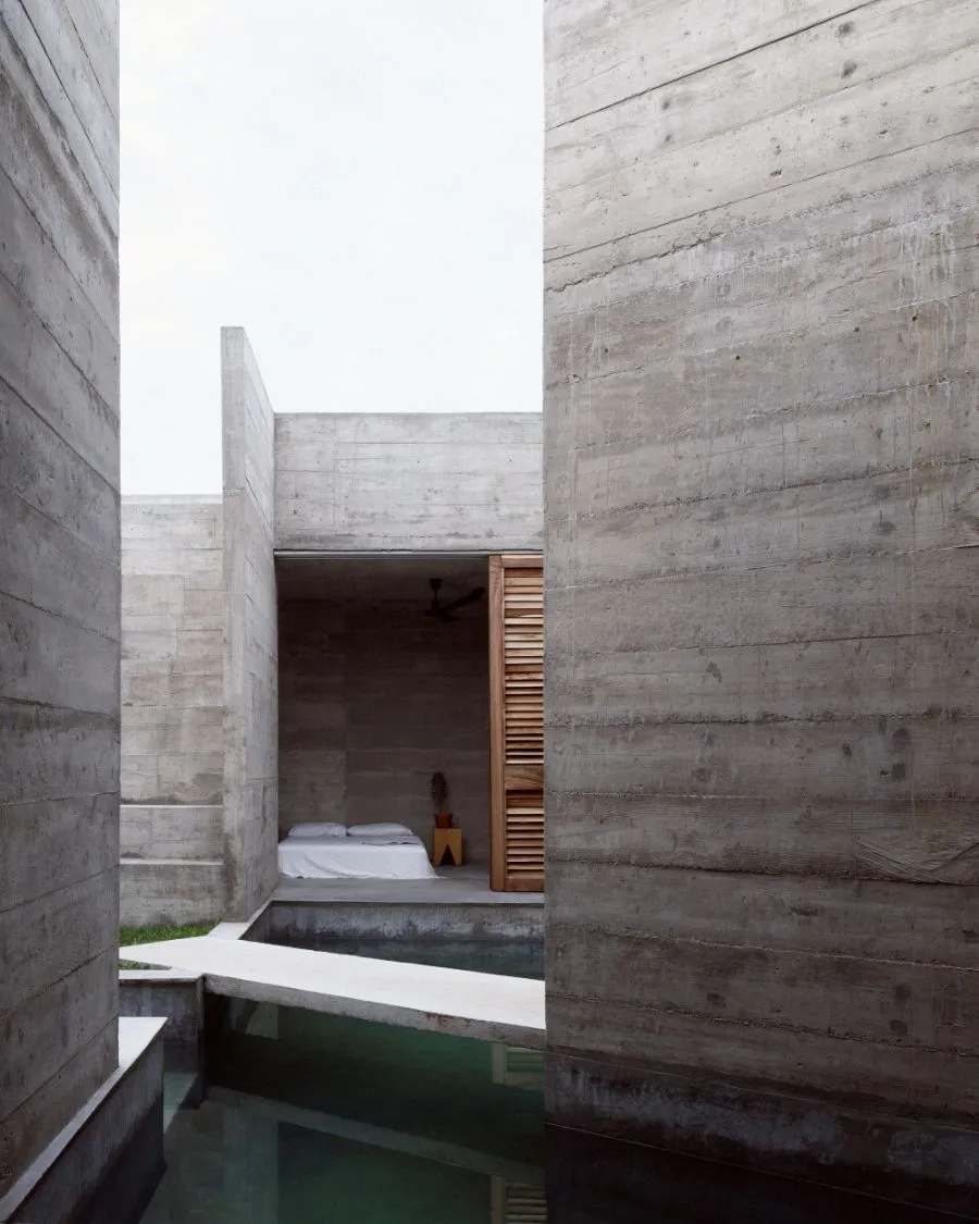 【希少・絶版】Casa Moderna: Half a Century of Zicatela House by Ludwig Godefroy Architecture — Thisispaper