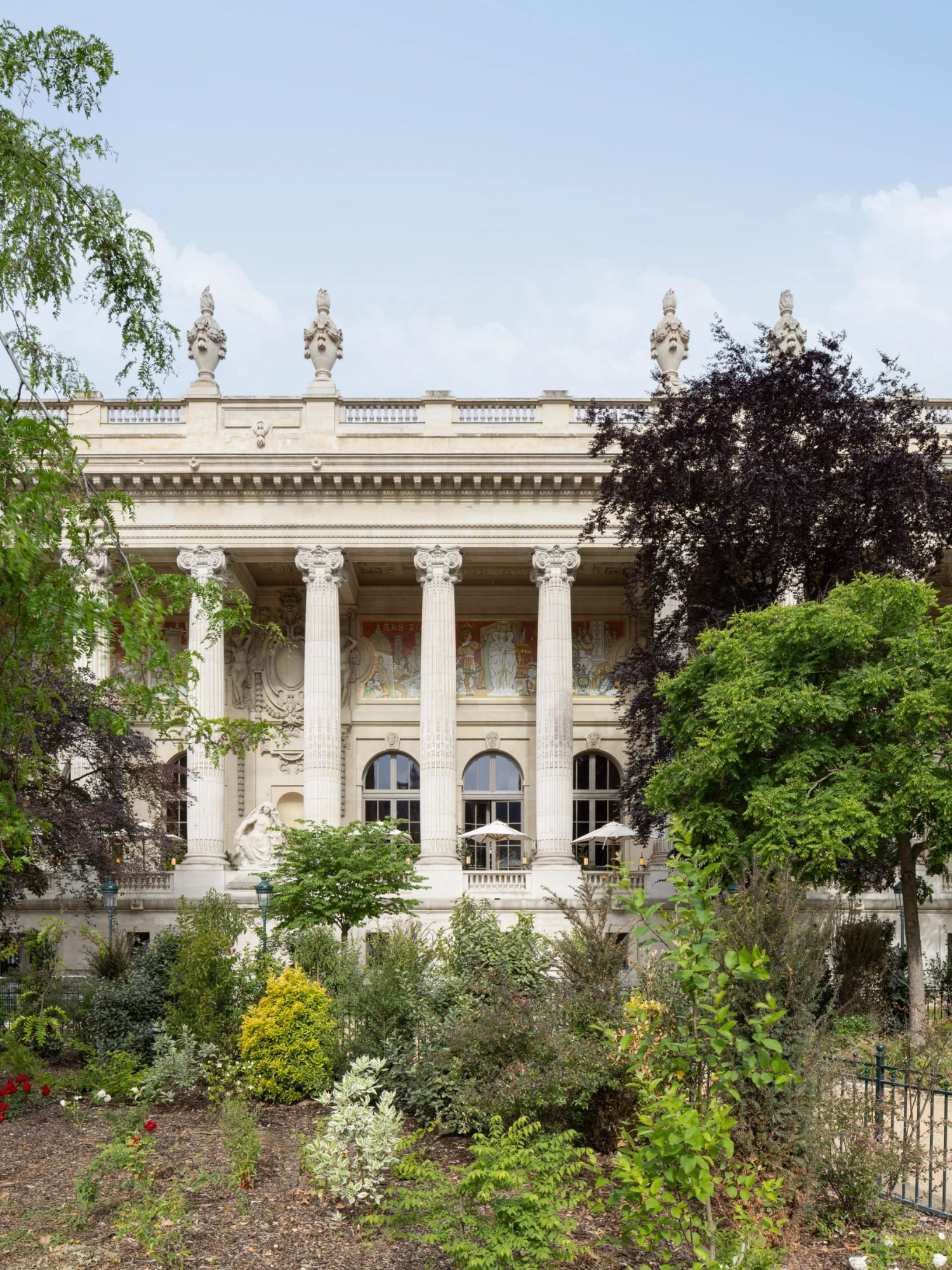 Grand Palais restored by Chatillon Architectes, Paris Guide