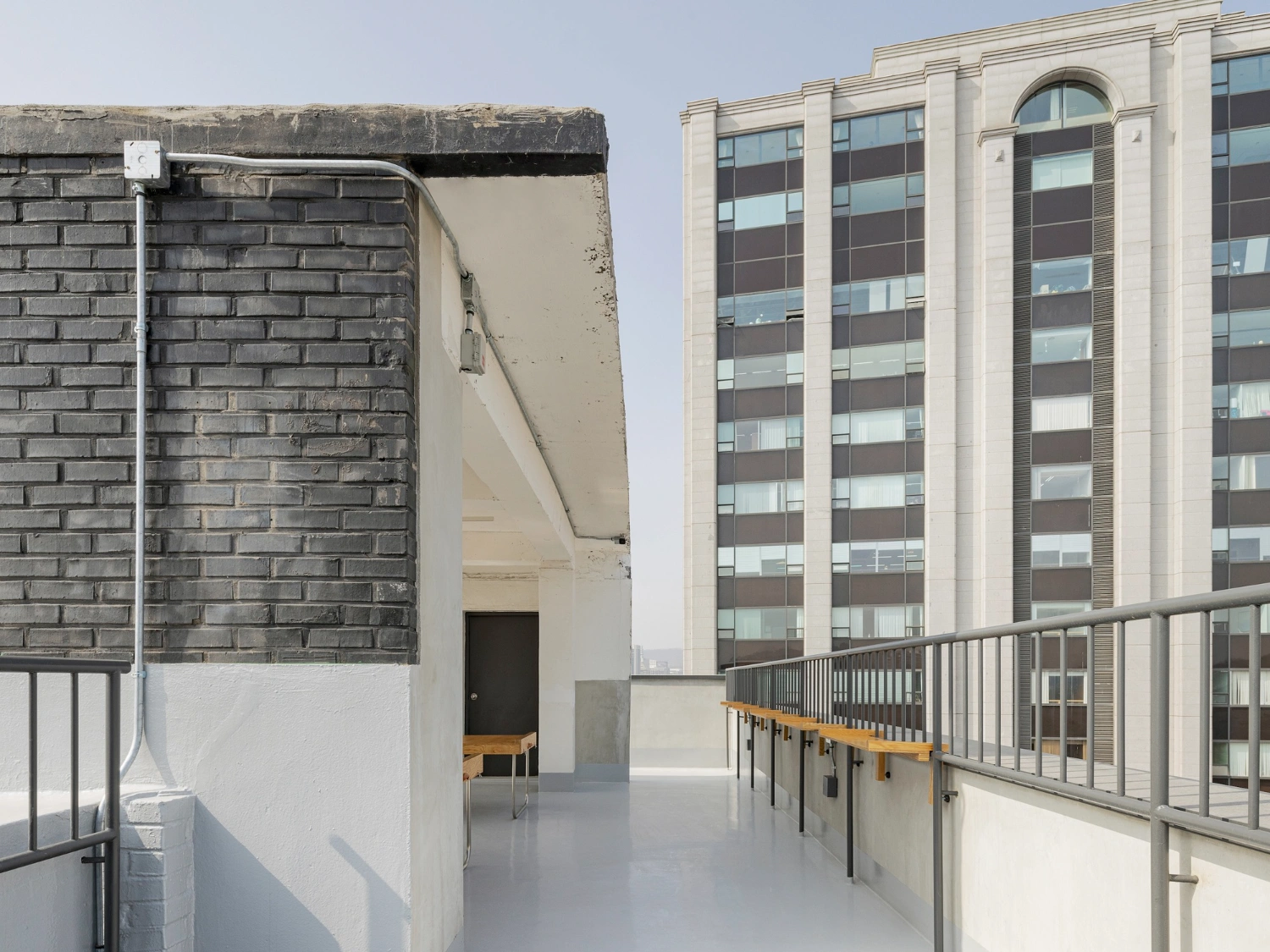 Arario Gallery Seoul by Schemata Architects, Seoul Guide, art exhibition space, renovation, interior design