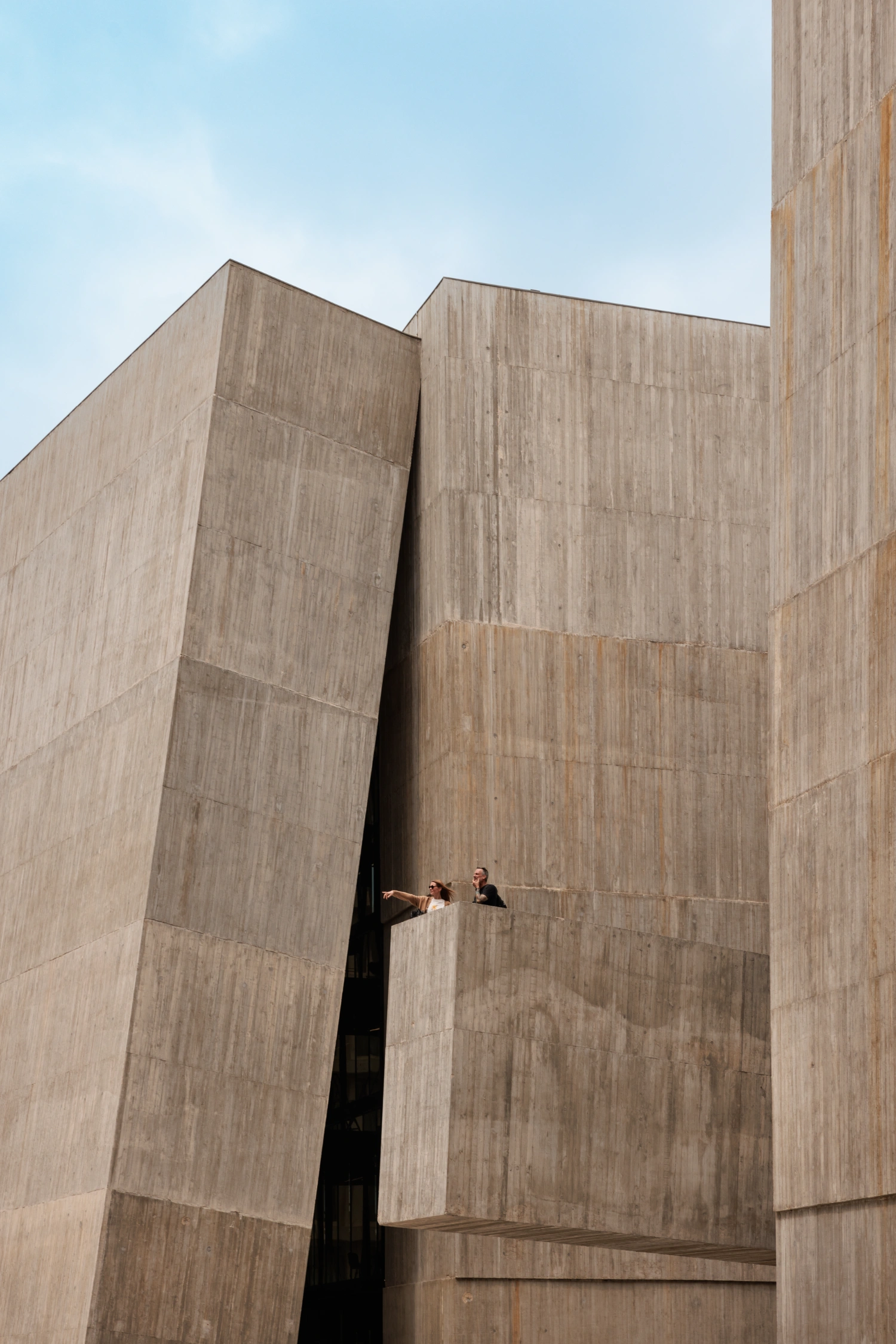 Energia de Portugal (EDP) Headquarters by ELEMENTAL, concrete architecture, Lisbon Guide