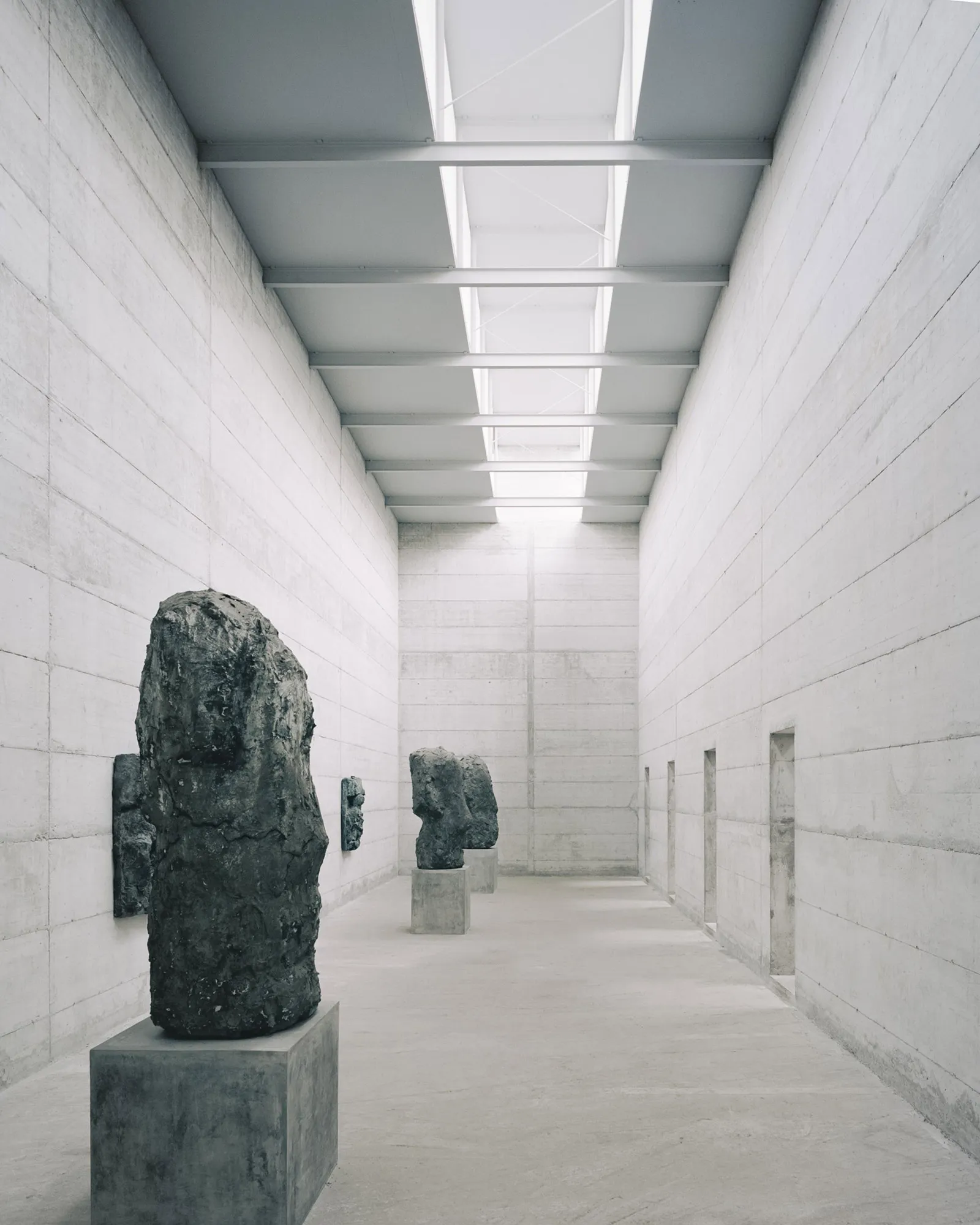 La Congiunta Museum by Peter Märkli, switzerland guide, concrete architecture, swiss art sculpture