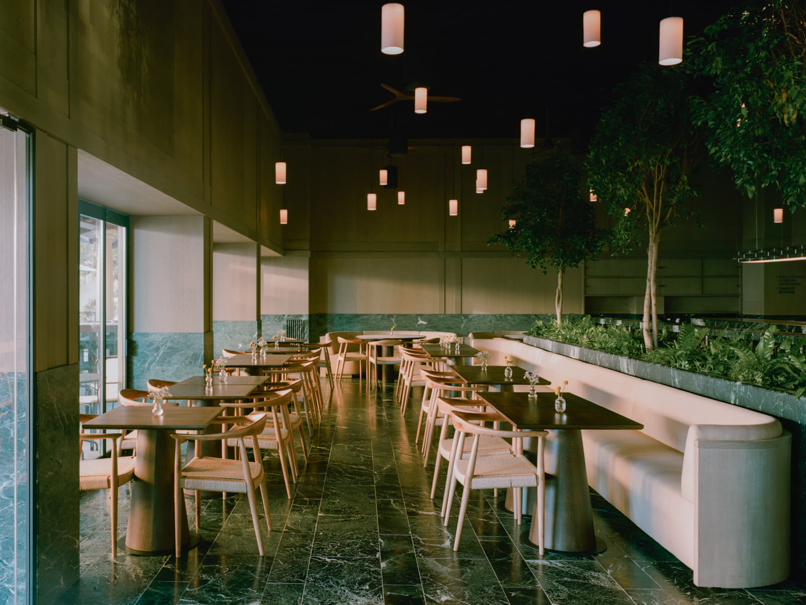 AIGLI Zappeiou by Neiheiser Argyros & Esé studio