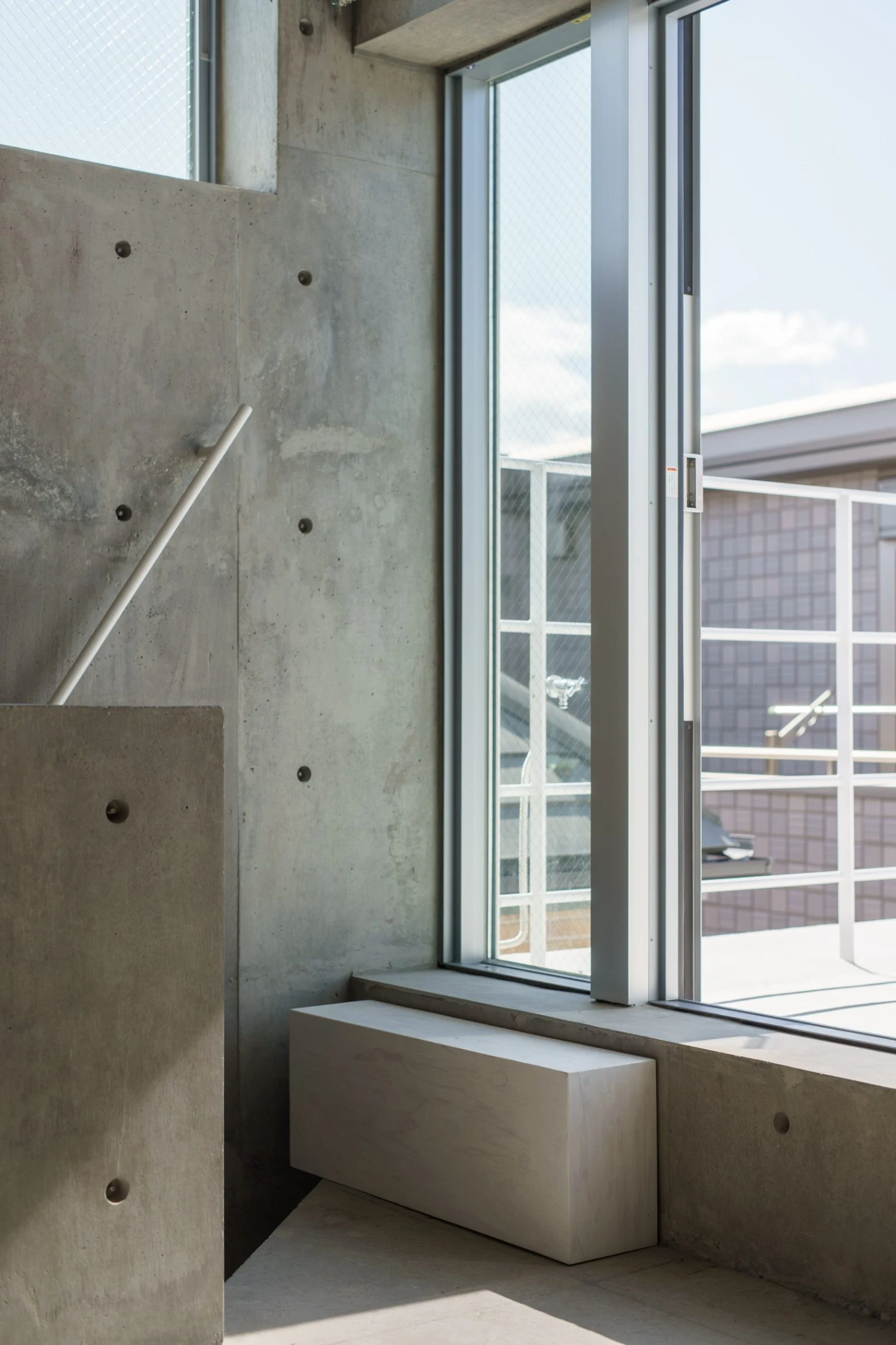 Nakano House by Suzuko Yamada Architects, jutaku, japanese architecture, Tokyo City Guide, concrete