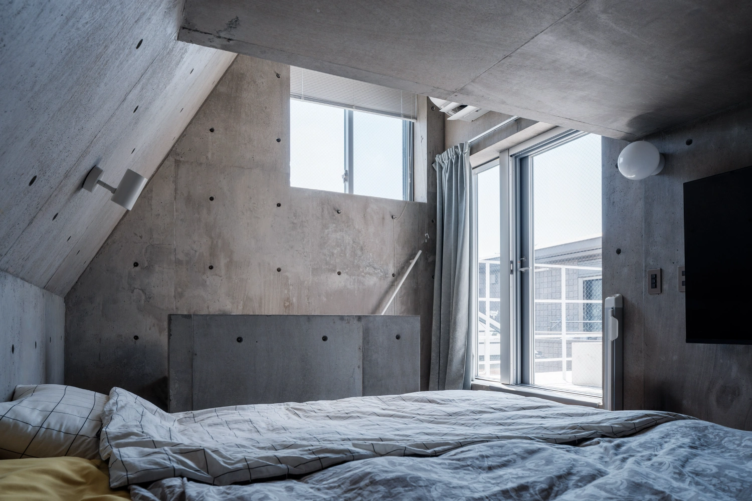 Nakano House by Suzuko Yamada Architects, jutaku, japanese architecture, Tokyo City Guide, concrete