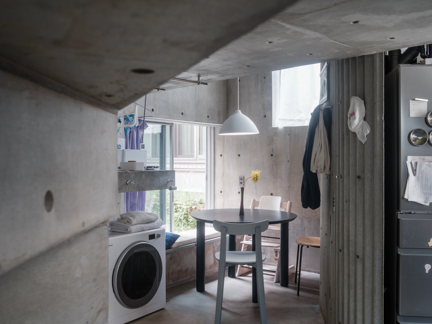 Nakano House by Suzuko Yamada Architects, jutaku, japanese architecture, Tokyo City Guide, concrete
