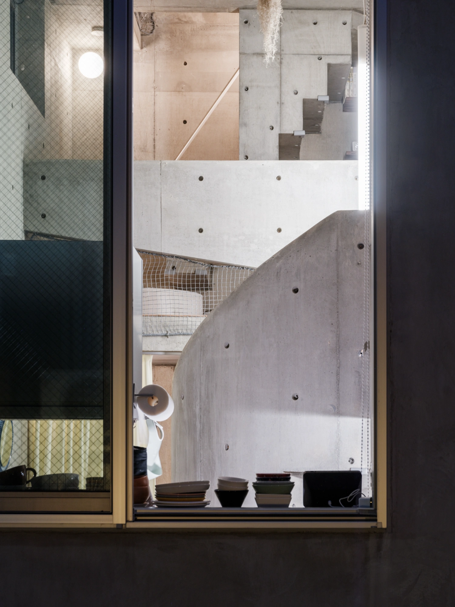 Nakano House by Suzuko Yamada Architects, jutaku, japanese architecture, Tokyo City Guide, concrete