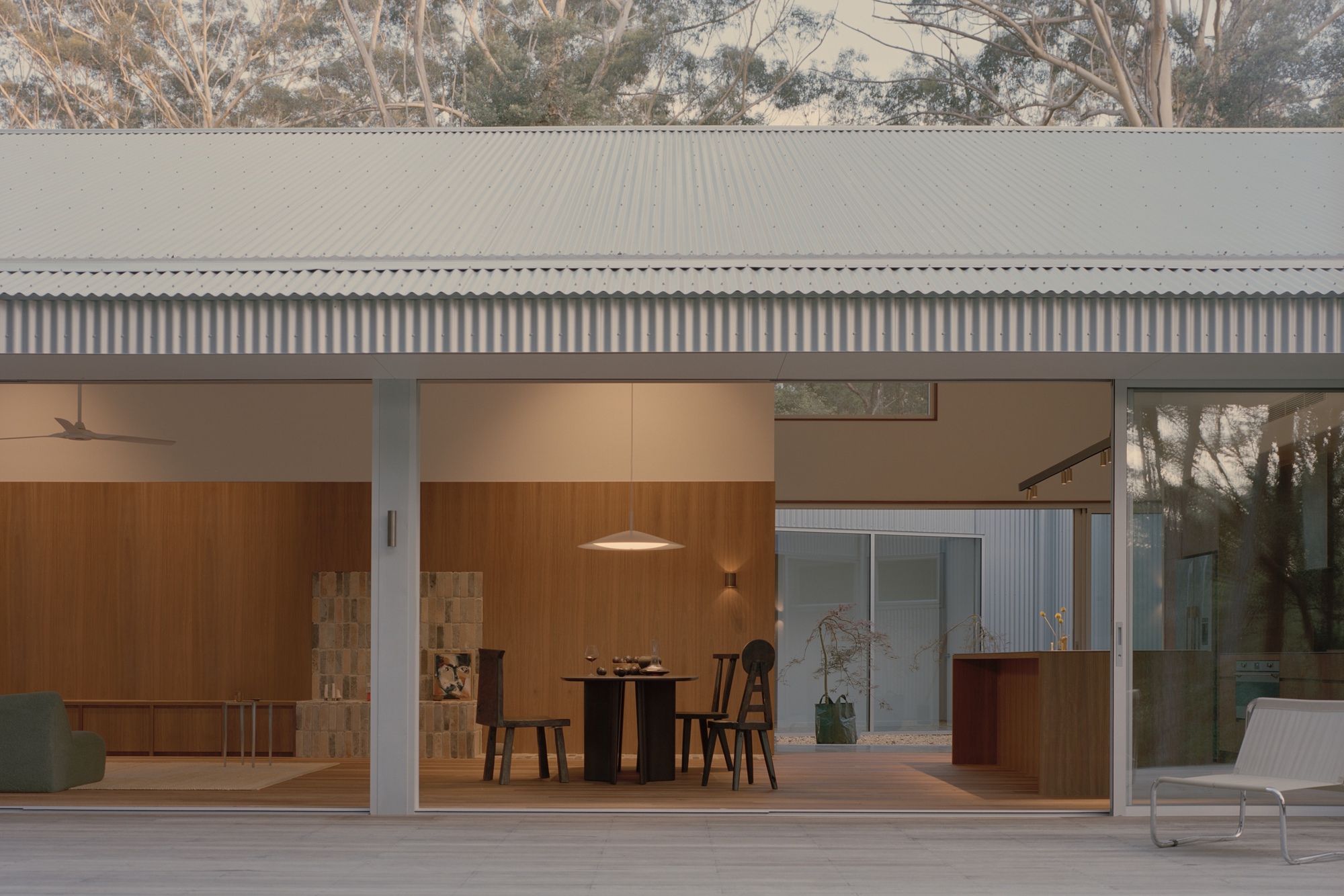 Ironbark House by Klaus Carson Studio