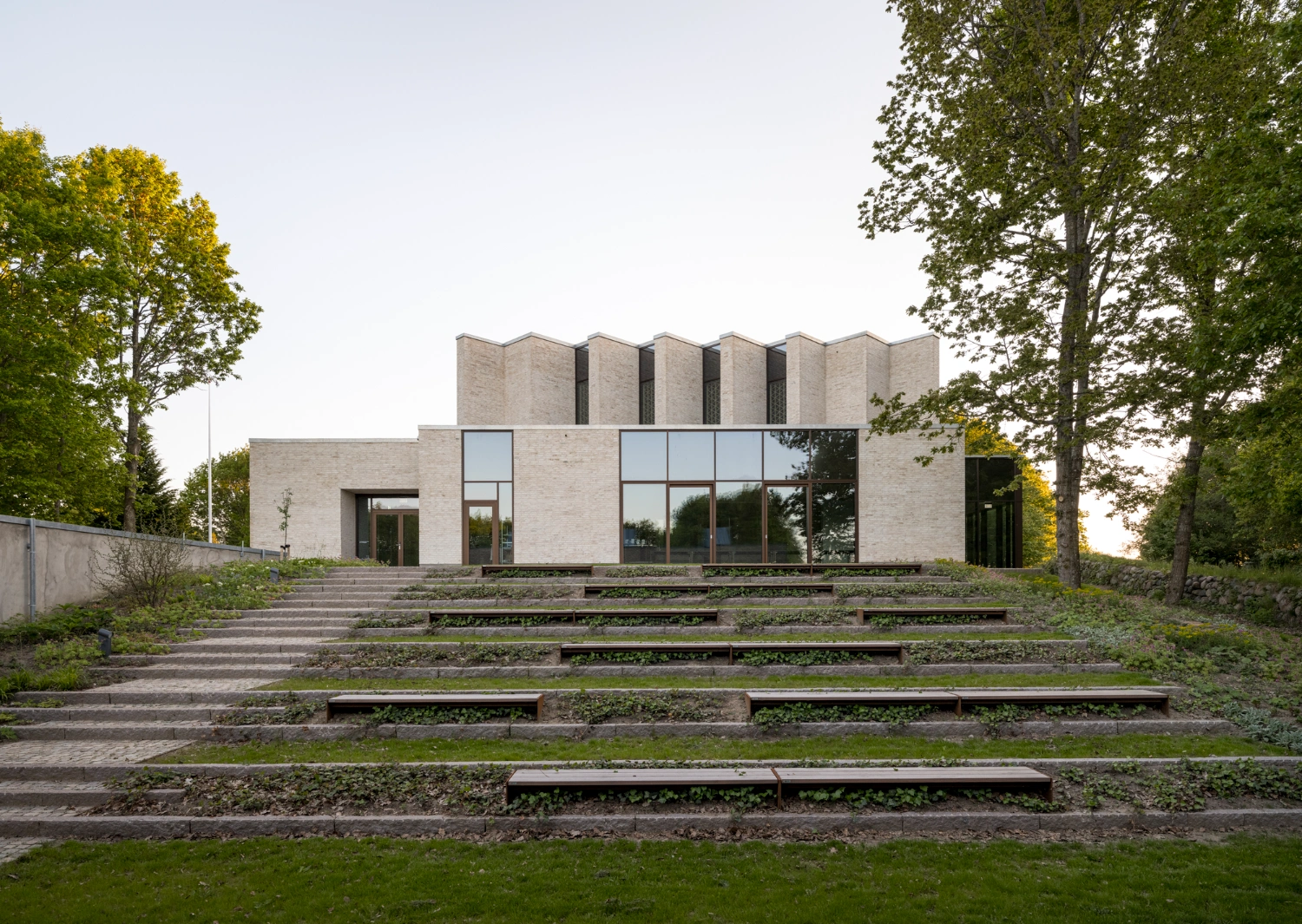 Højvangen Church by Henning Larsen + espen surnevik, sacral architectre, denmark guide