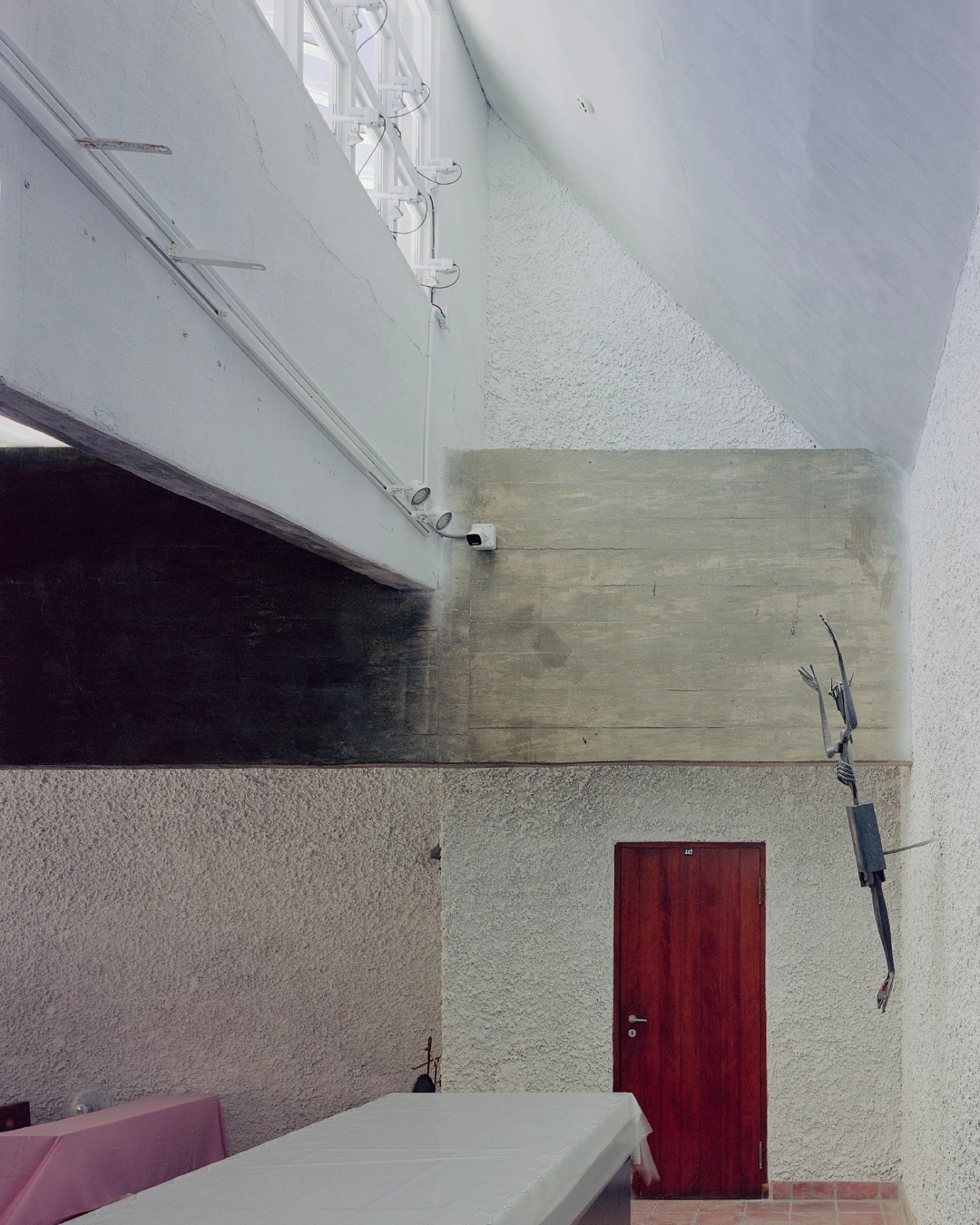 Kung-Tung Church (公東教堂) by Justus Dahinden, sacral architecture, taiwan guide, concrete