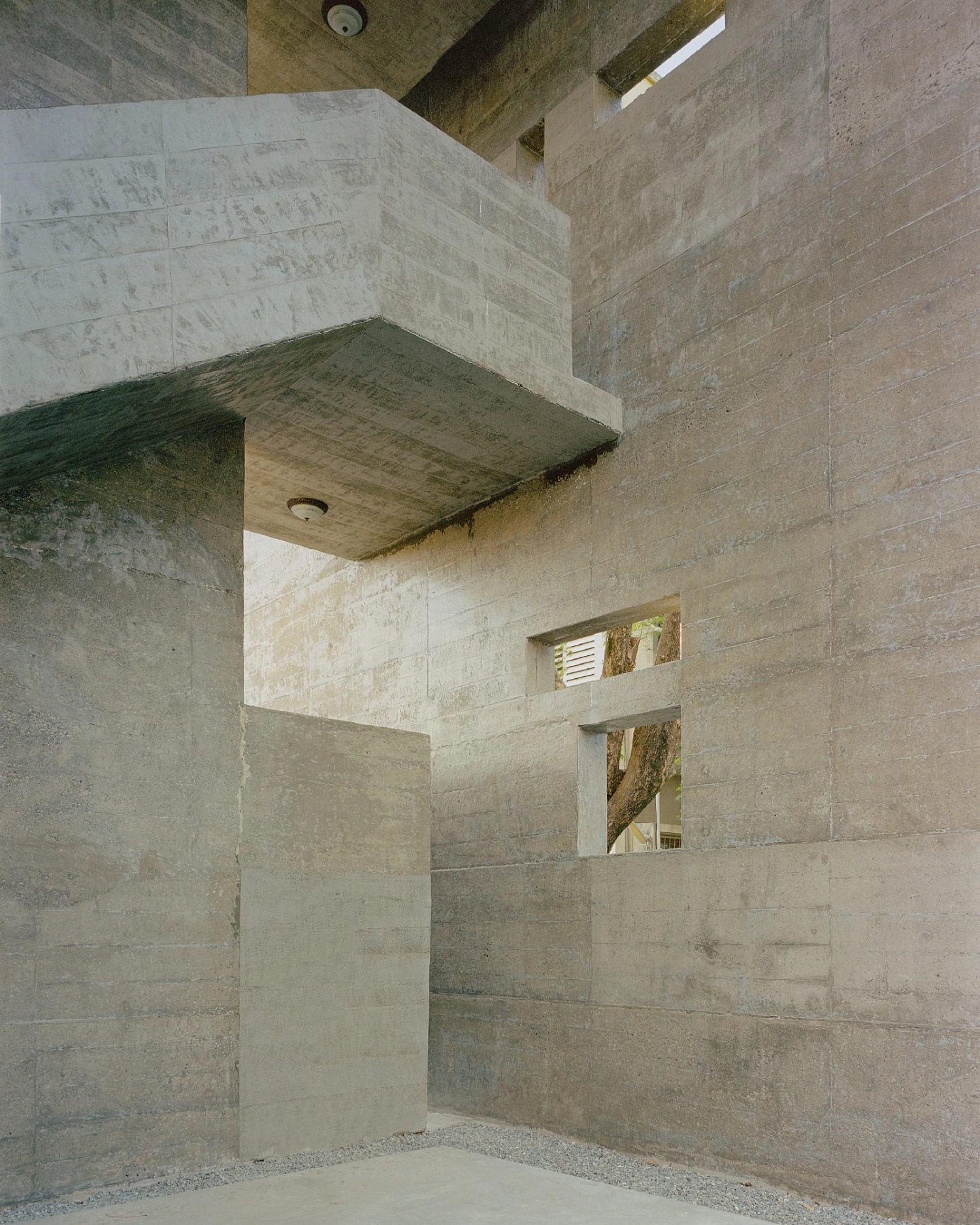 Kung-Tung Church (公東教堂) by Justus Dahinden, sacral architecture, taiwan guide, concrete