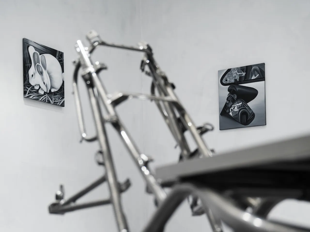 Cold to the Touch by Edna Baud at Galeria Foksal, art exhibition, painting, installation, Warsaw City Guide