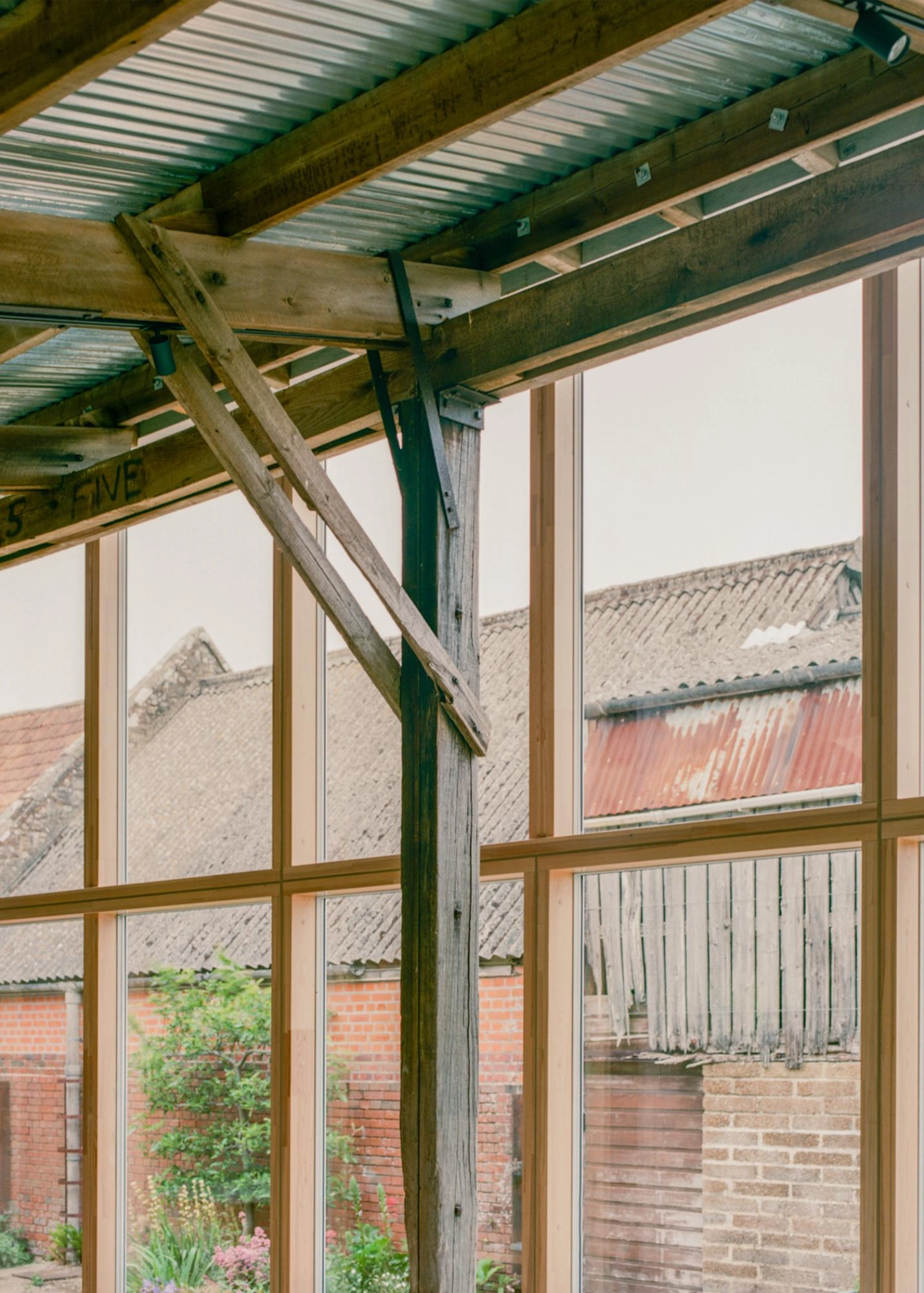 South Barn by Studio Weave, farmhouse, family house, architecture, interior design