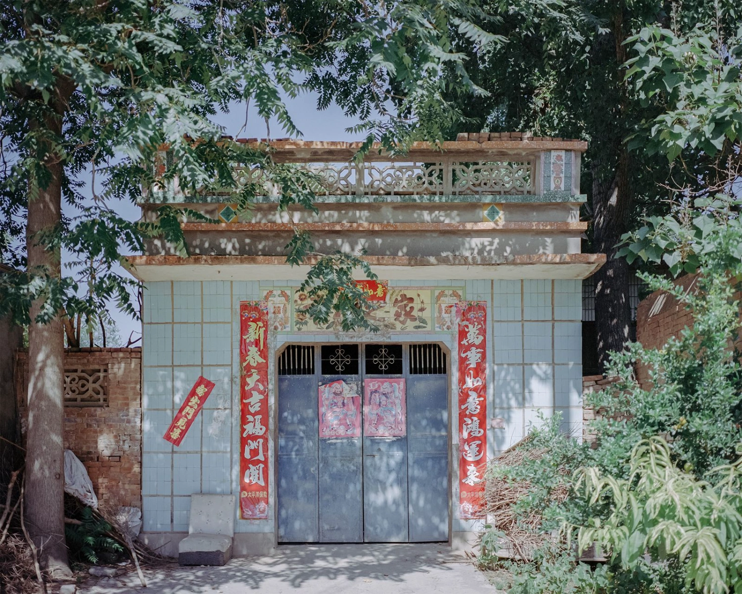 Don’t Leave Me by Kaiwei Duan, documentary photography, china, grandmother, people