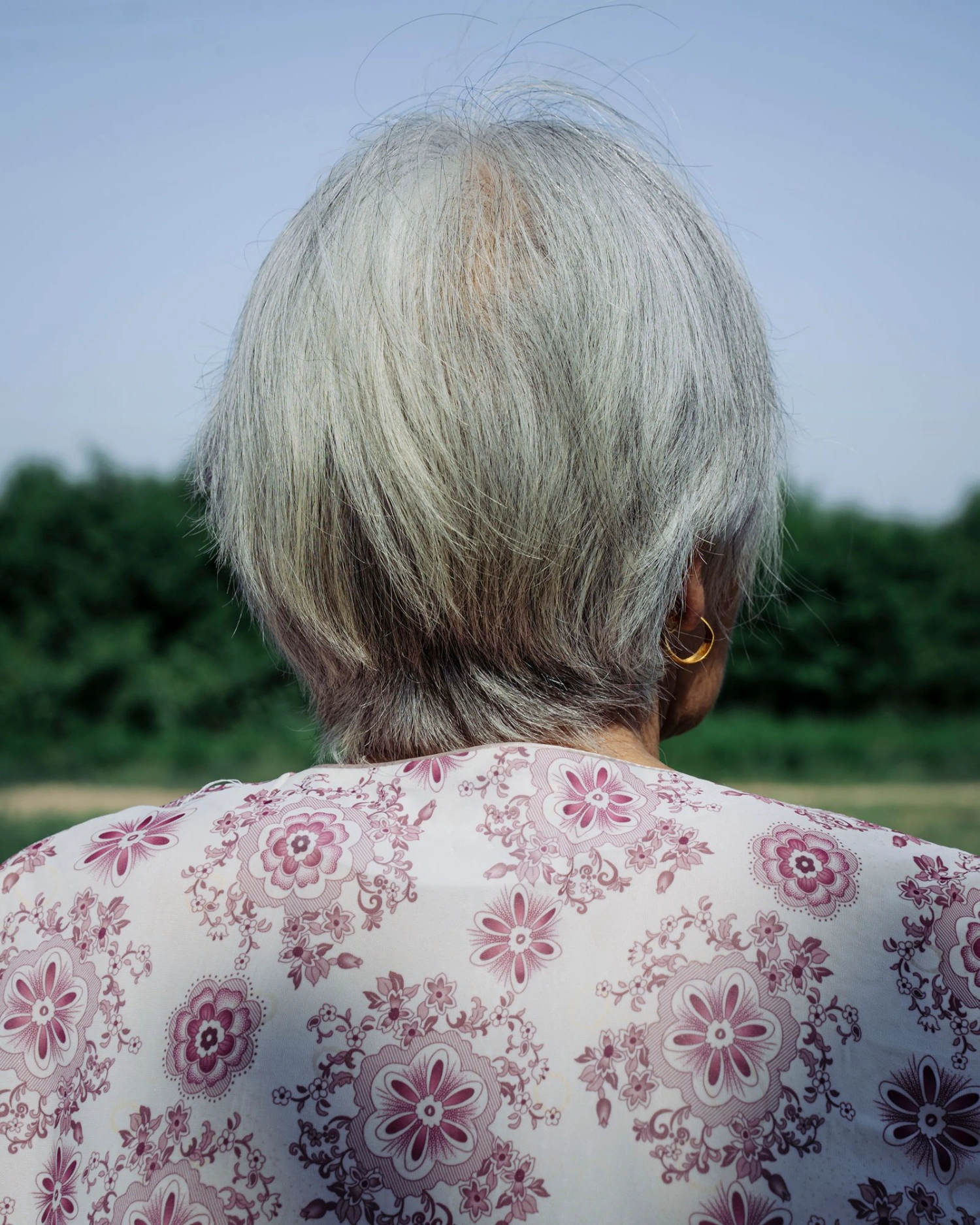 Don’t Leave Me by Kaiwei Duan, documentary photography, china, grandmother, people