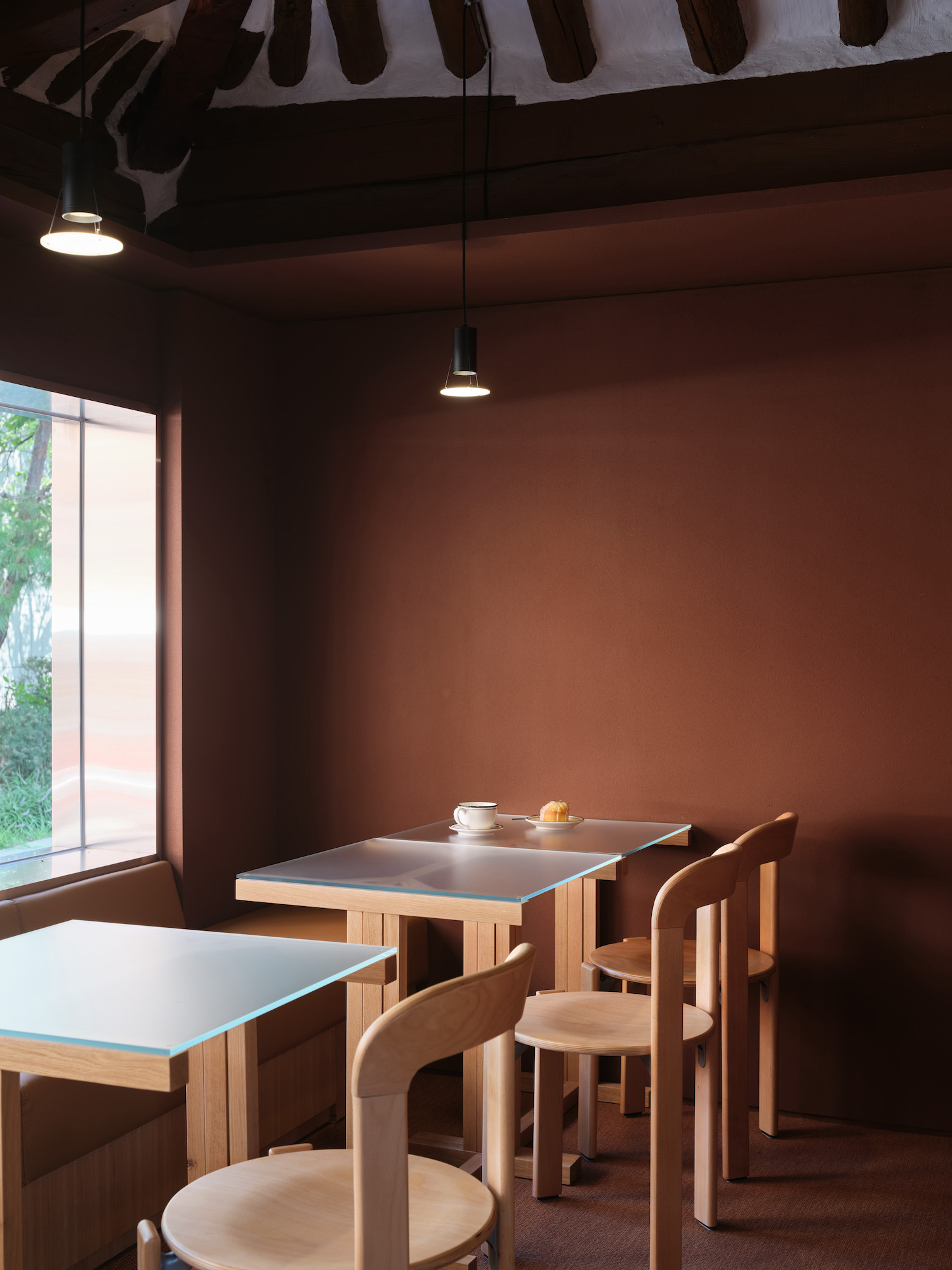 Cordialement Cafe by WARP AND WOOF, Seoul City Guide, Coffee place, interior design