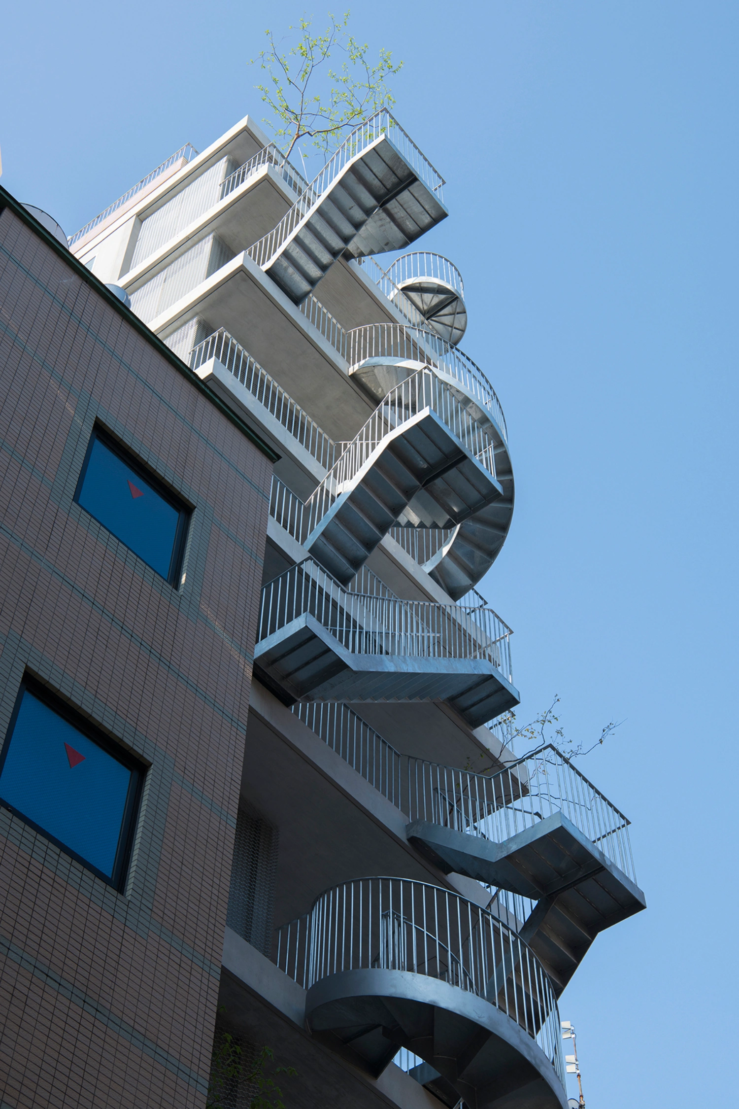 Hotel Siro by Mount Fuji Architects, Tokyo Guide, Japanese Architecture