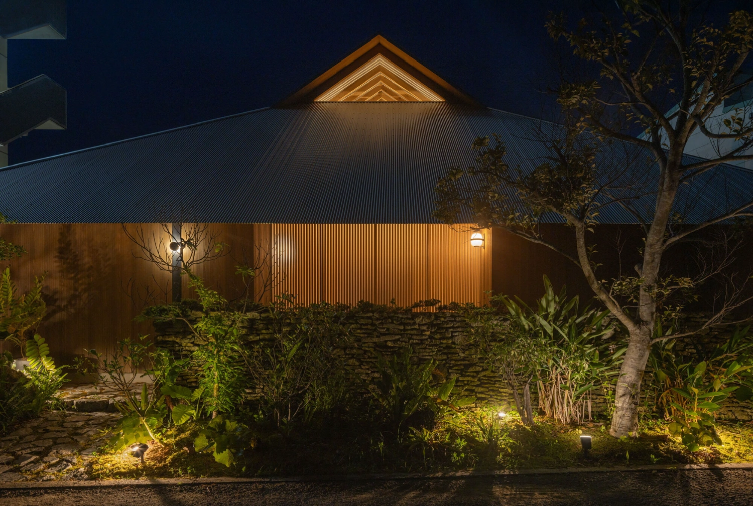 AMAMI House by Sakai Architects, japanese architecture, family house