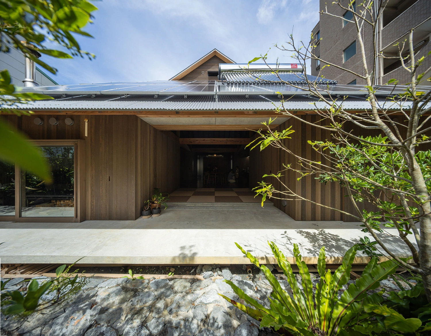 AMAMI House by Sakai Architects, japanese architecture, family house