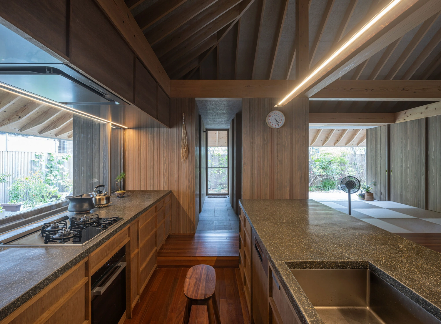 AMAMI House by Sakai Architects, japanese architecture, family house