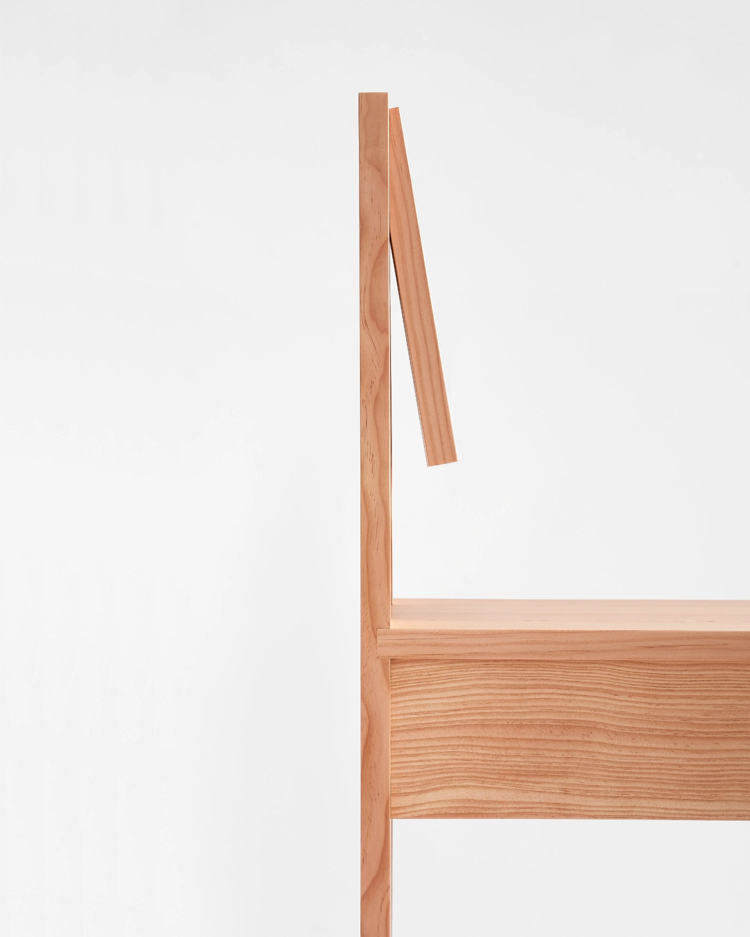 Tableau Chair by Akasaki & Vanhuyse, chair design, wood, craft