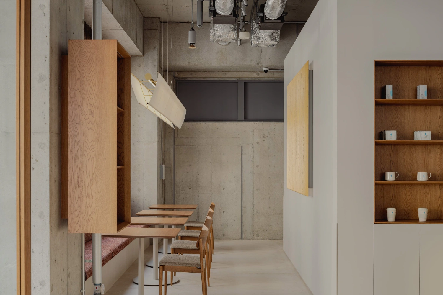 Blue Bottle Coffee Shinsaibashi Cafe by Keiji Ashizawa Design, interior design, Osaka Guide, Japan