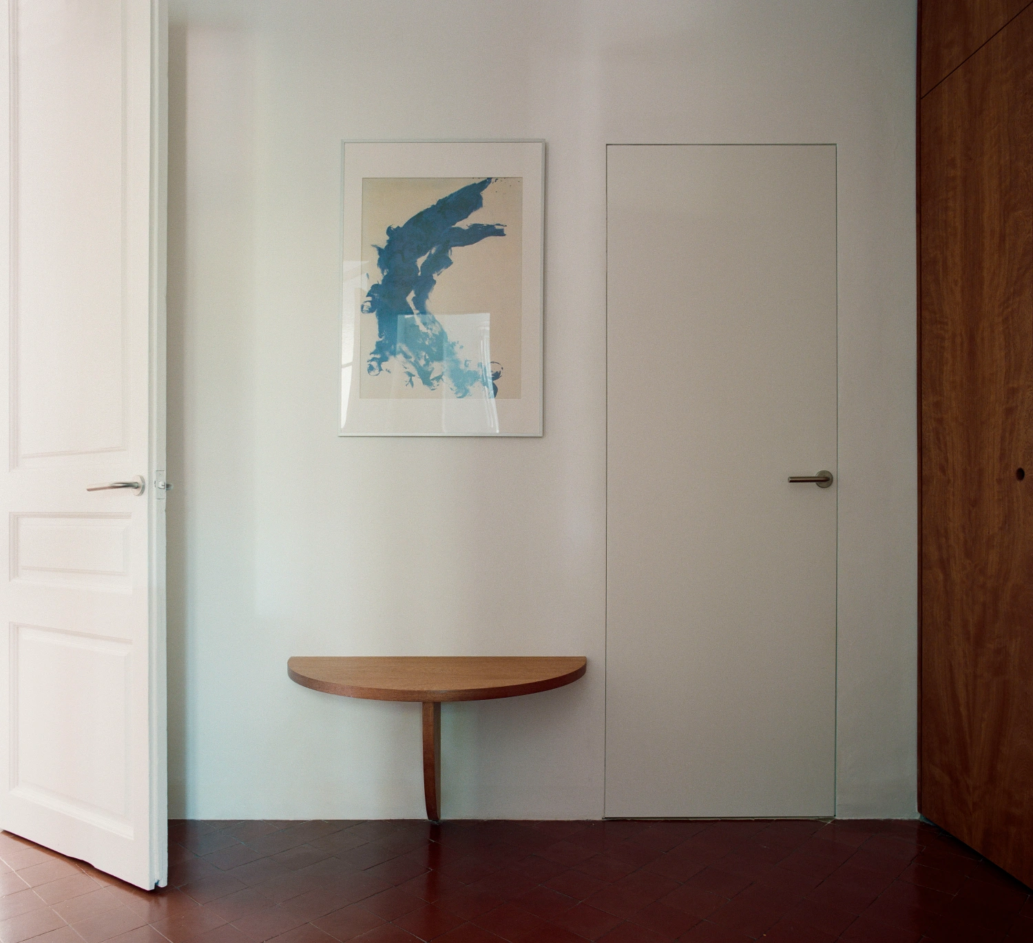 LL731 by Aramé Studio, apartment renovation, Barcelona Guide, minimalism