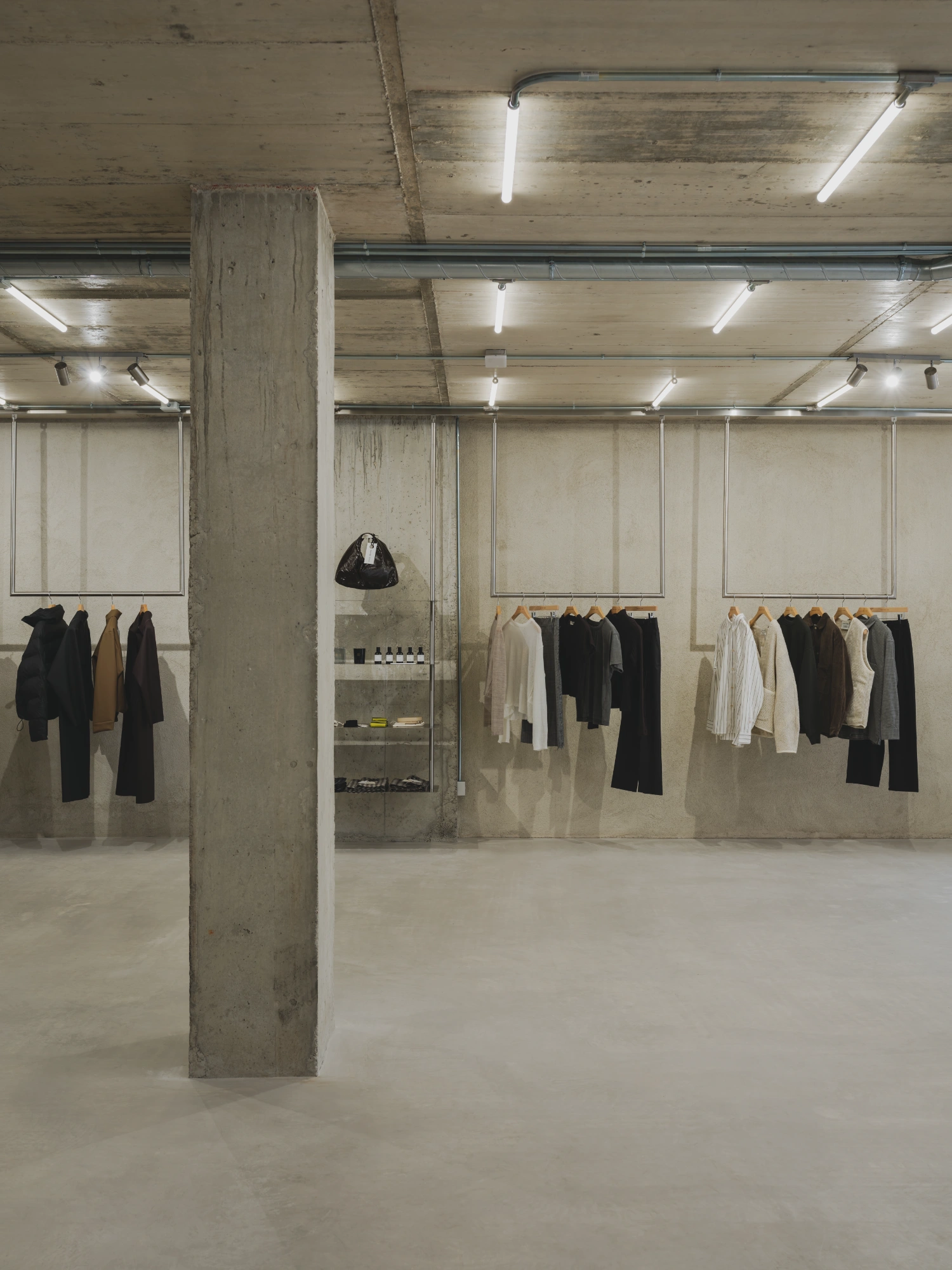 M.I.G. Store by AVOIR, Barcelona Guide, interior design, concept store