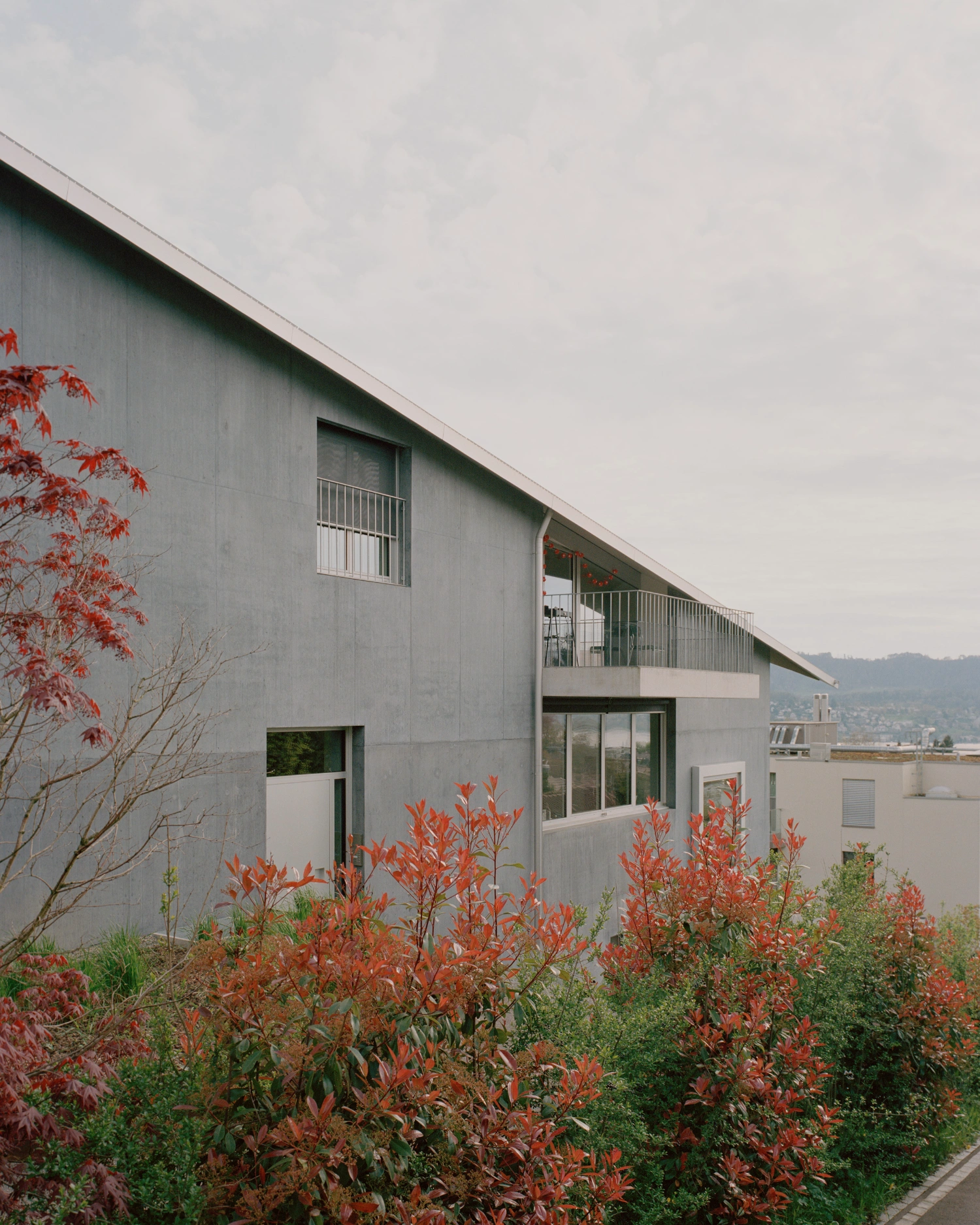 House on a Slope by KARAMUK KUO, villa, architecture, interior design, Zurich