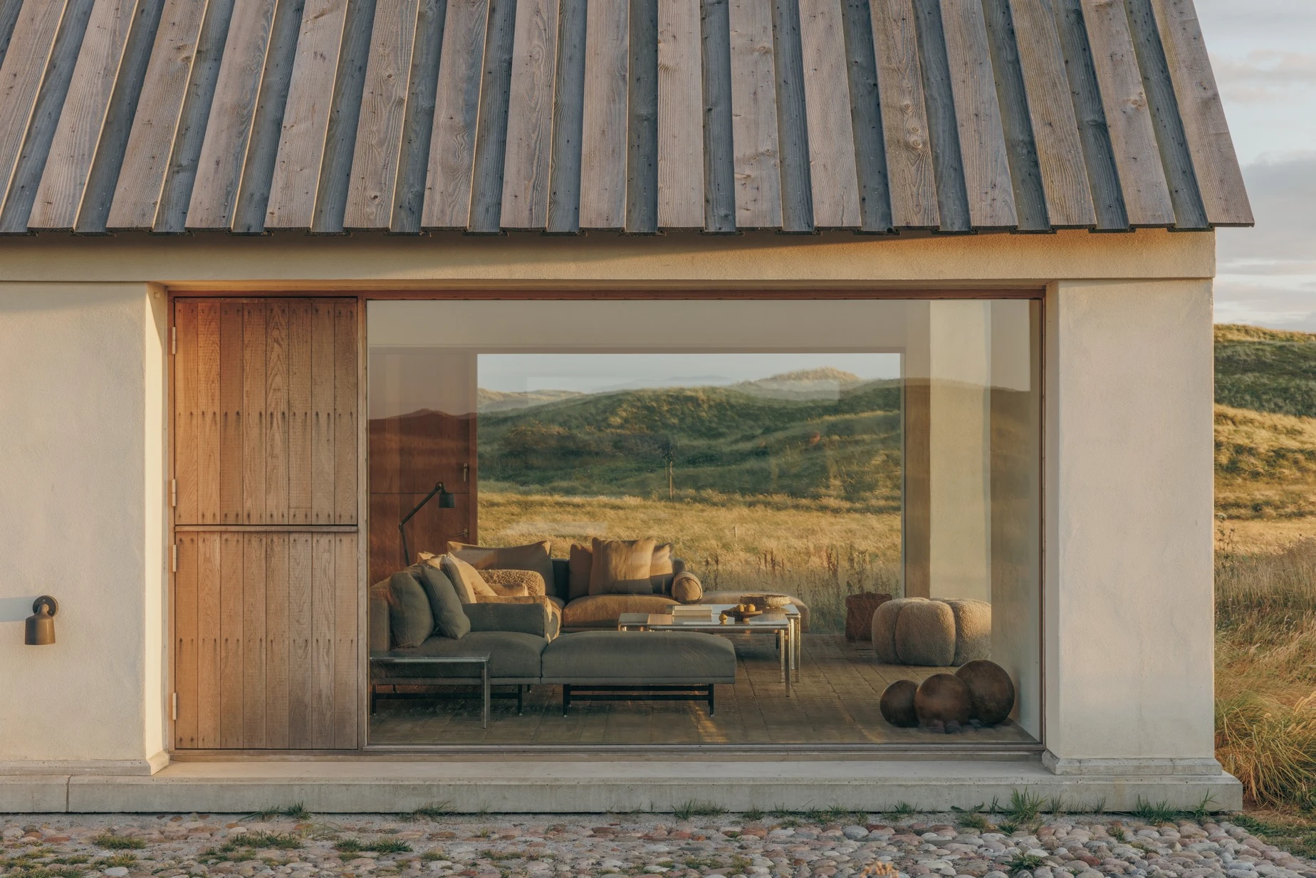 Vipp Cold Hawaii captured by Richard Gastond, Hahn Lavsen, cation house, architecture, interior design, Denmark Guide