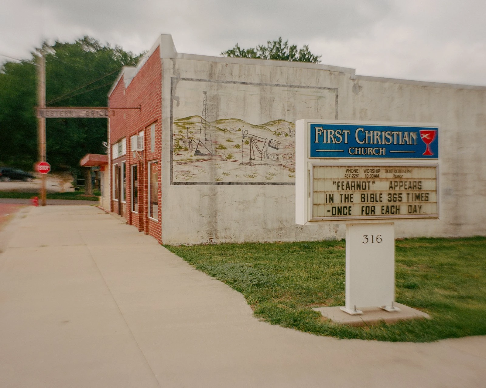 Galaxies Beneath a Dying Sky by Francesco Aglieri Rinella, documentary photography, analog film, united states