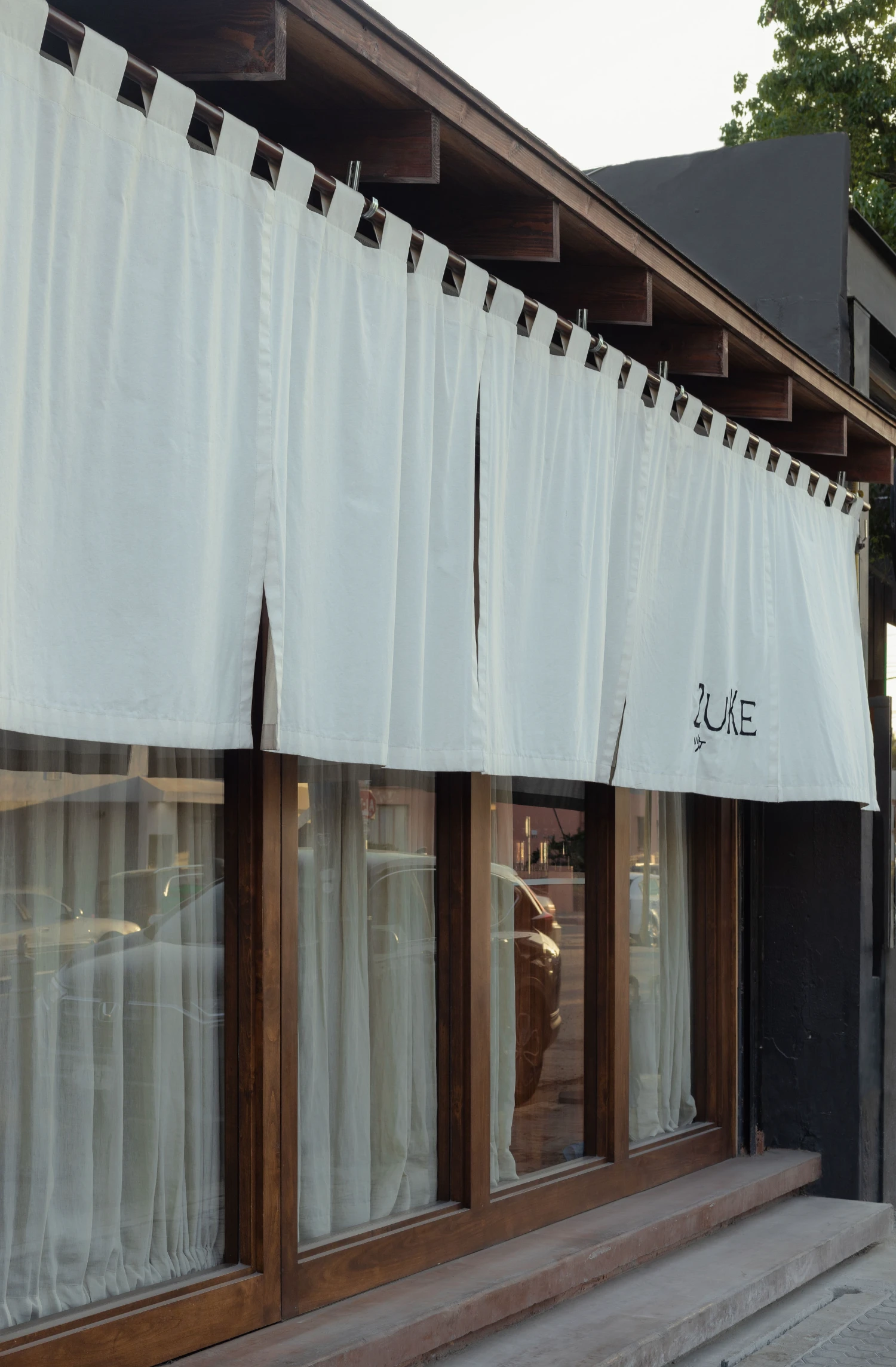 ZUKE Restaurant by Sofía Betancur, japanese cuisine, mexico guide, interior design