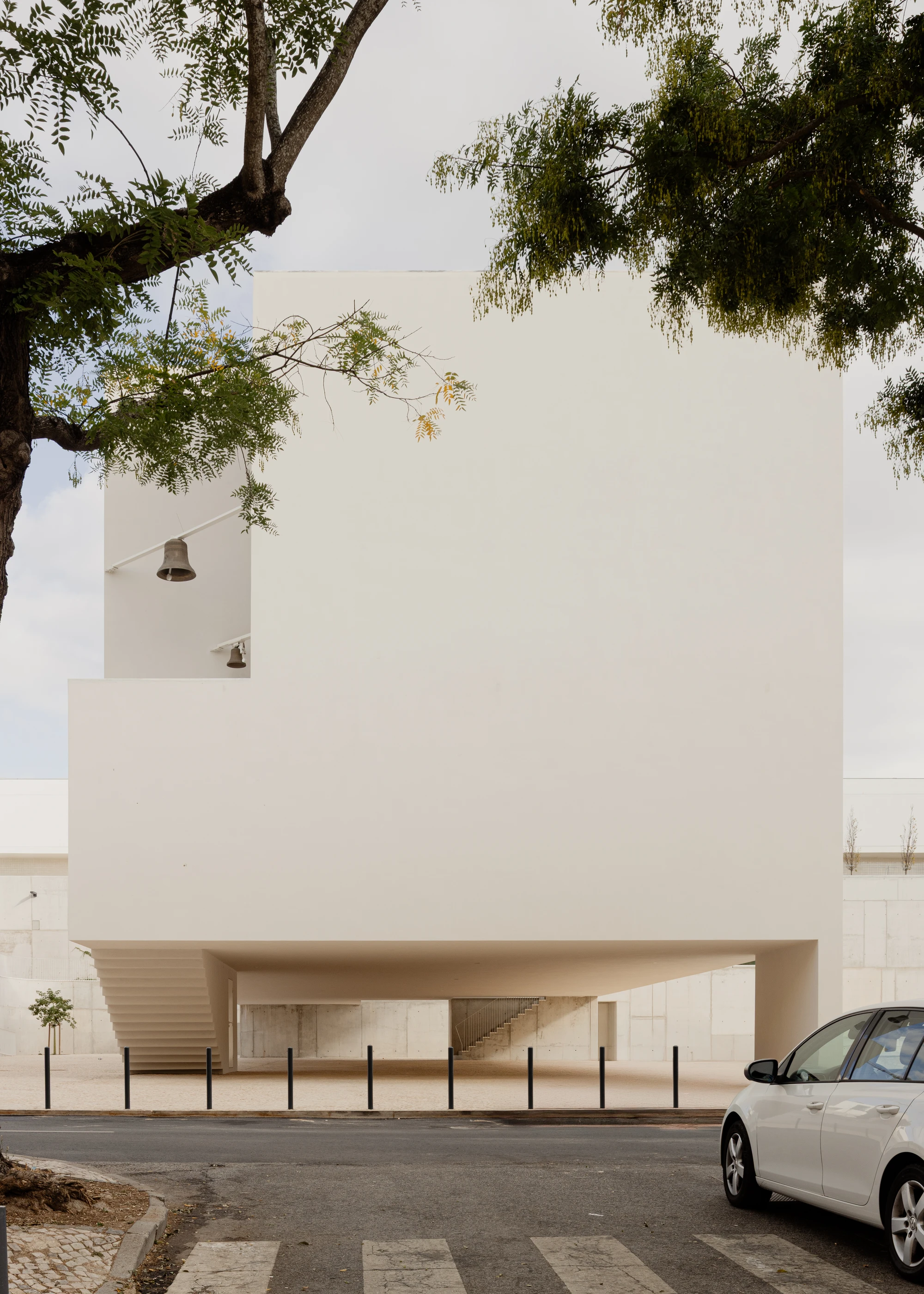 Da Boavista Church by Matos Gameiro arquitectos