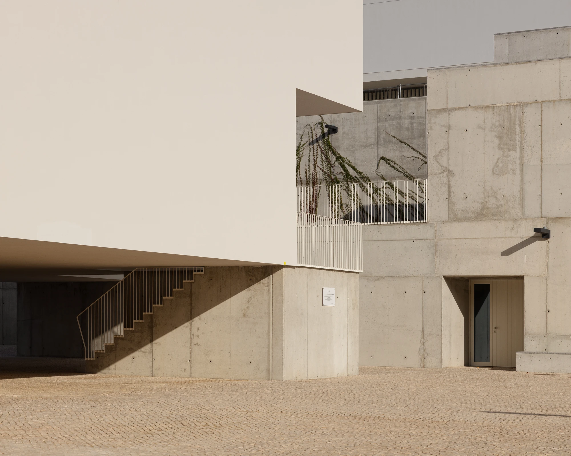 Da Boavista Church by Matos Gameiro arquitectos