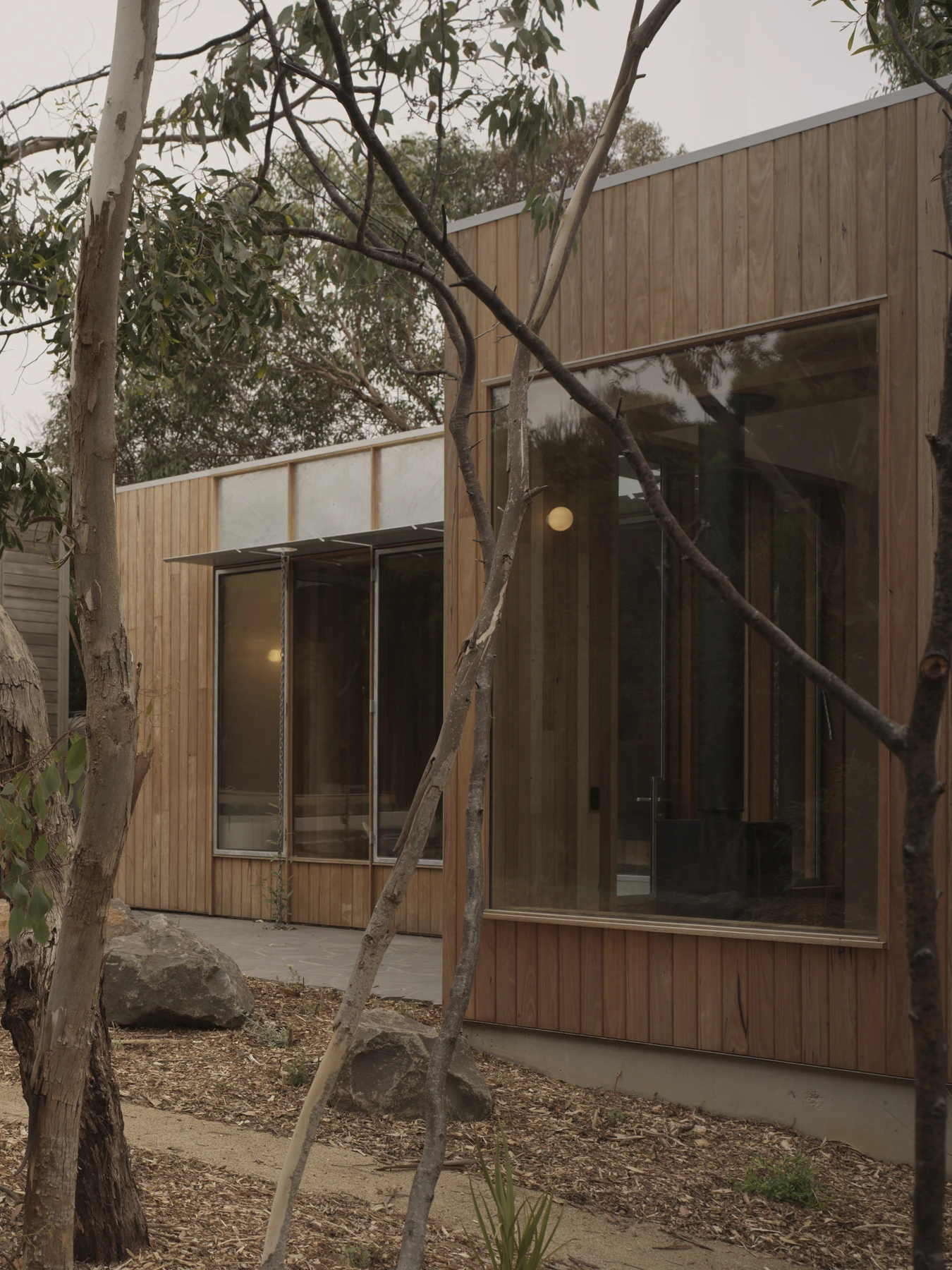 No.23 beach house by Tristan Burfield in Aireys Inlet Great Ocean Road Australia, blackbutt timber and galvanised steel coastal architecture with ships cabin bunk room