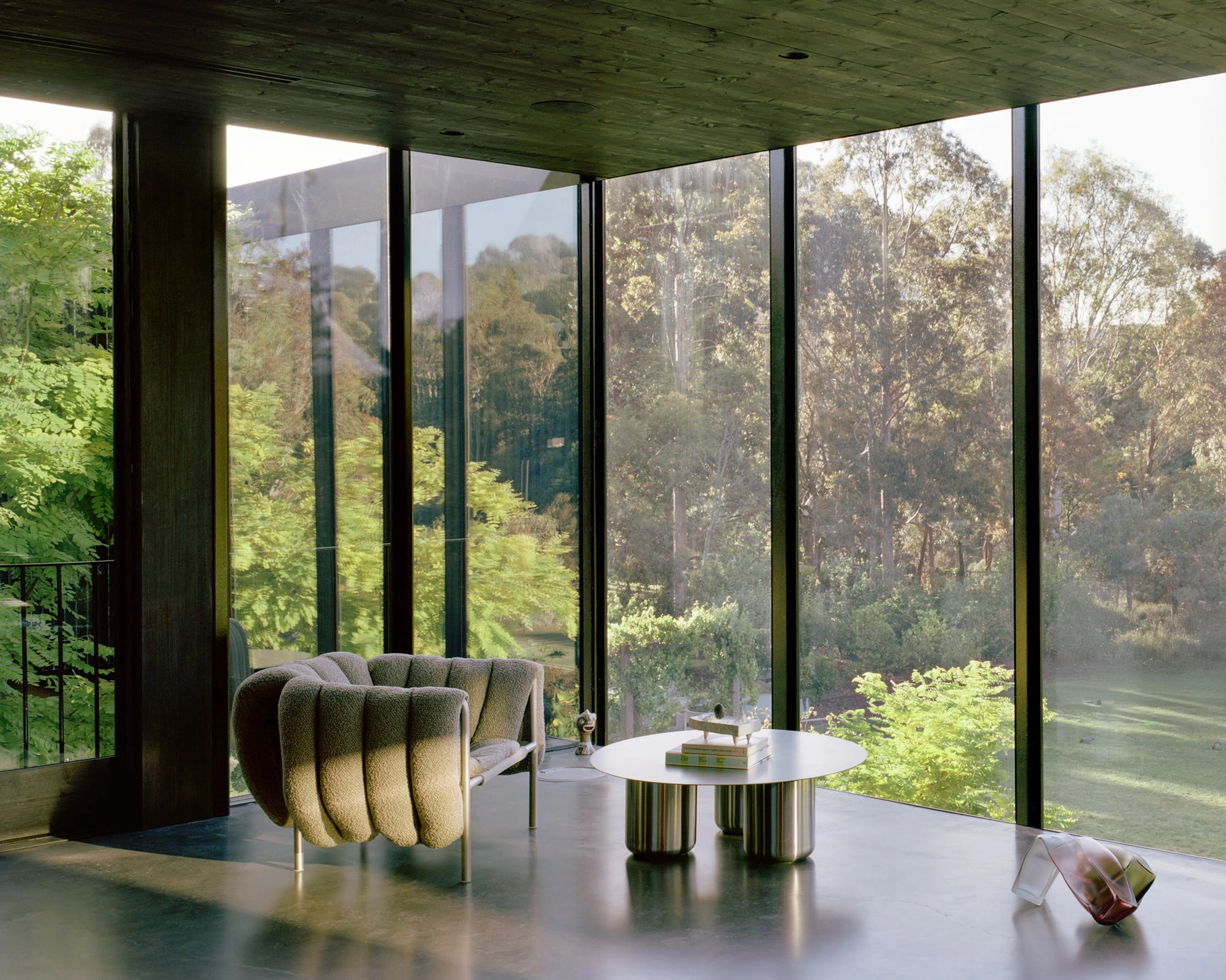 Garden Terrace by Edition Office, Melbourne Australia, riverside house, forest canopy architecture, landscape