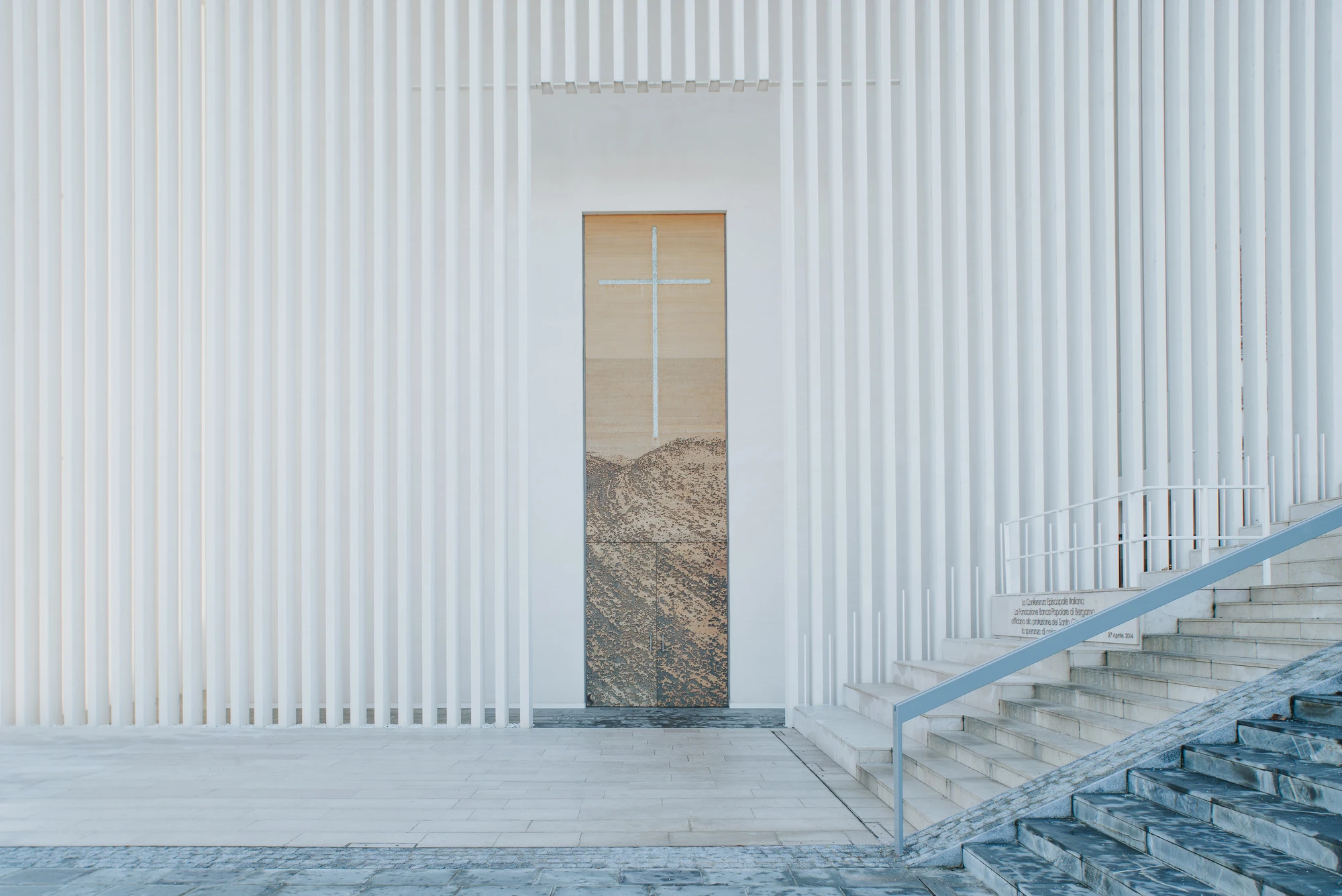 S. Giovanni XXIII Church by Traversi+Traversi and Aymeric Zublena, Bergamo Italy, white church, thin columns, sacral architecture