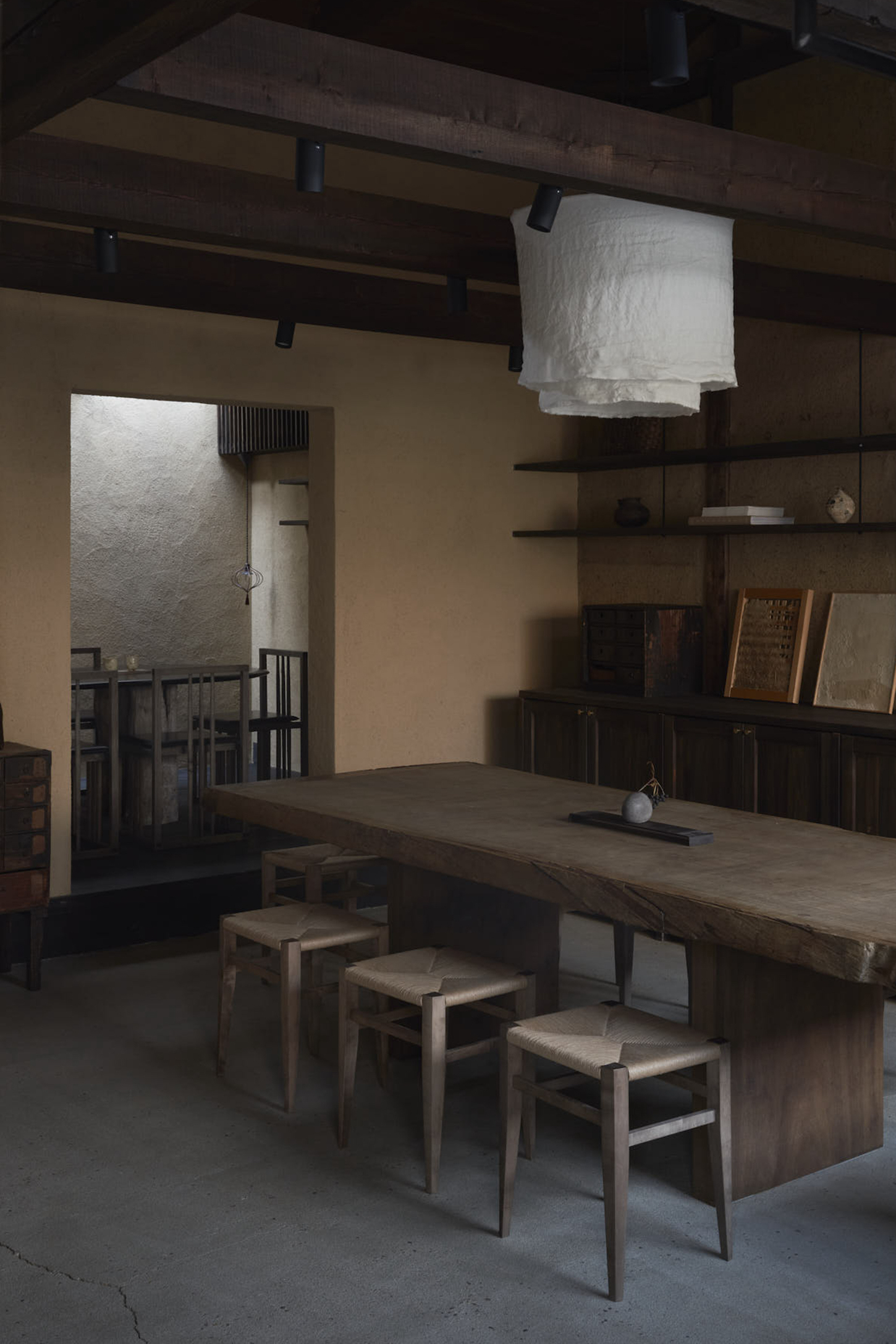 Maana Atelier in Kyoto became a Quiet Space for Craft and Gathering