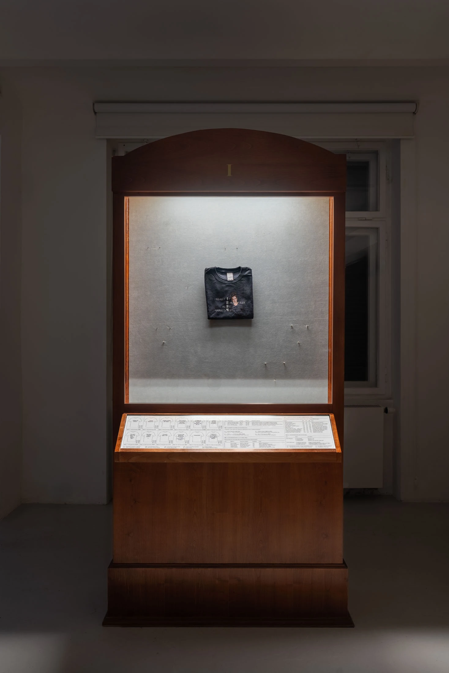 Ötza, Offshore by Levi van Gelder at galeria skala, Poland, art exhibition guide, thisispaper, sculpture