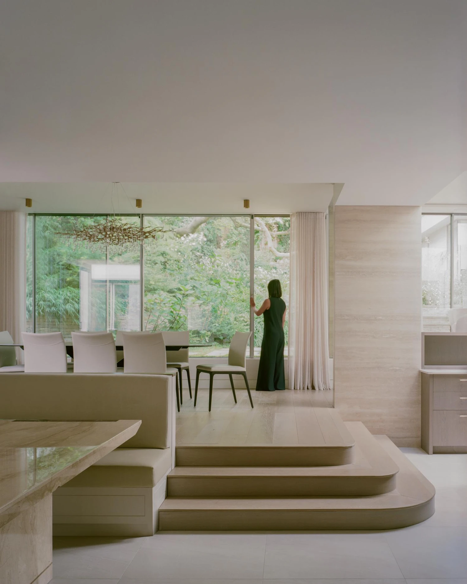 The Space Between by Matthew Giles Architects, London, Highgate, residential retrofit, Lorenzo Zandri, London Guide