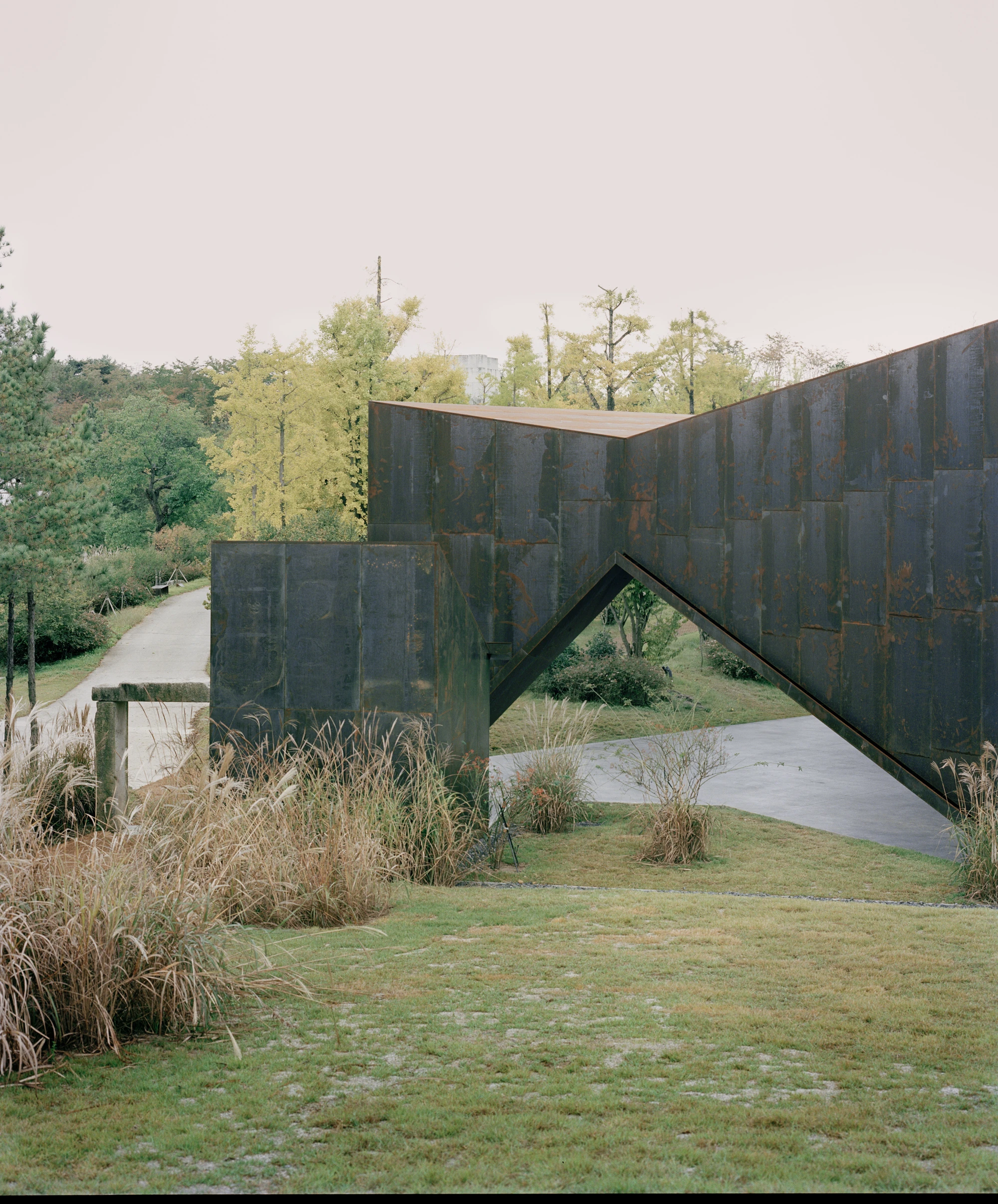 Sayuwon arboretum architecture by Álvaro Siza photographed by Danny Kai, South Korea Guide