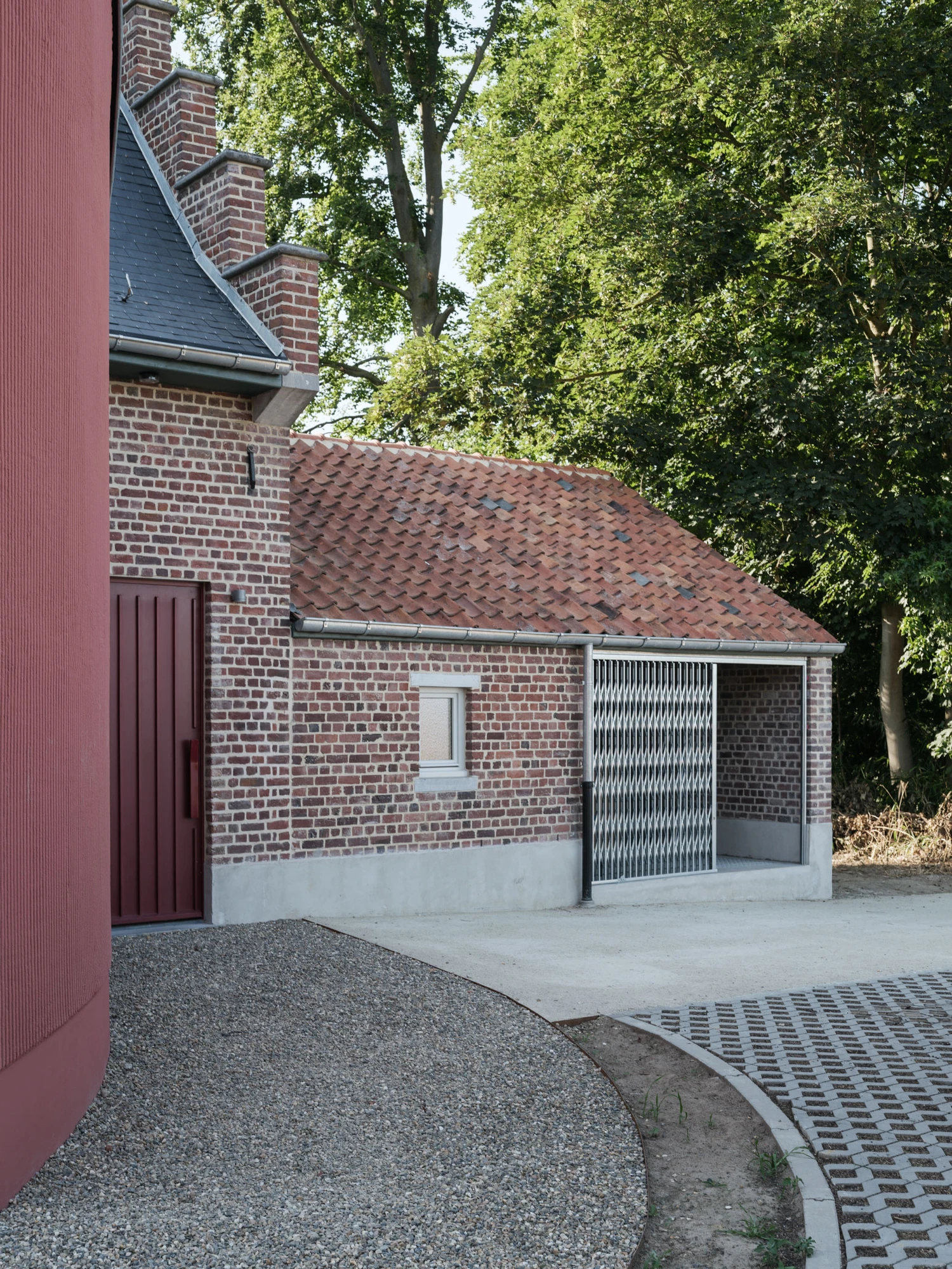 GRAEG restaurant in historic Belgian farmstead by i.s.m.architecten, restaurant, cafe, guide