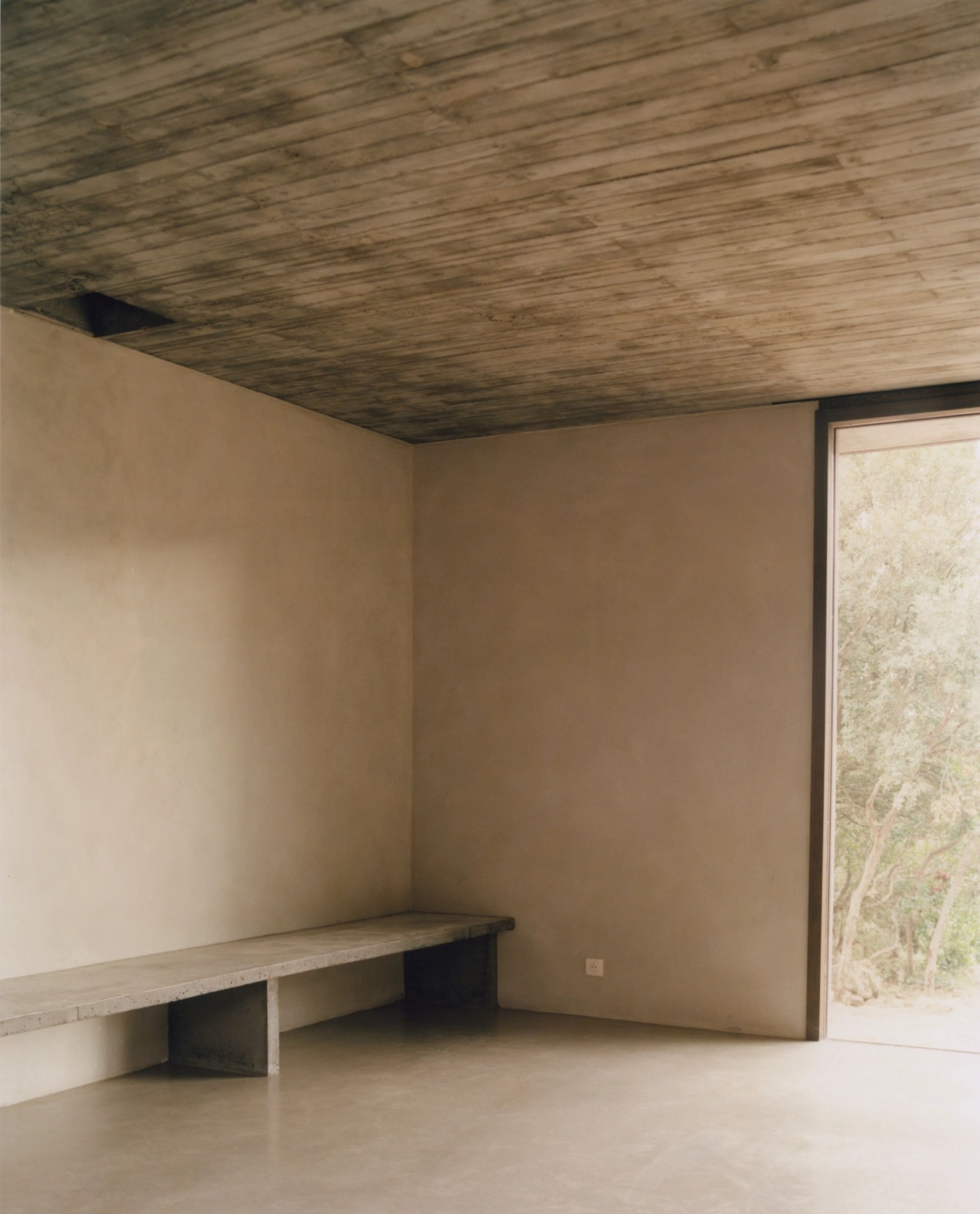 House D by Orma Architettura, concrete architecture, private house, france